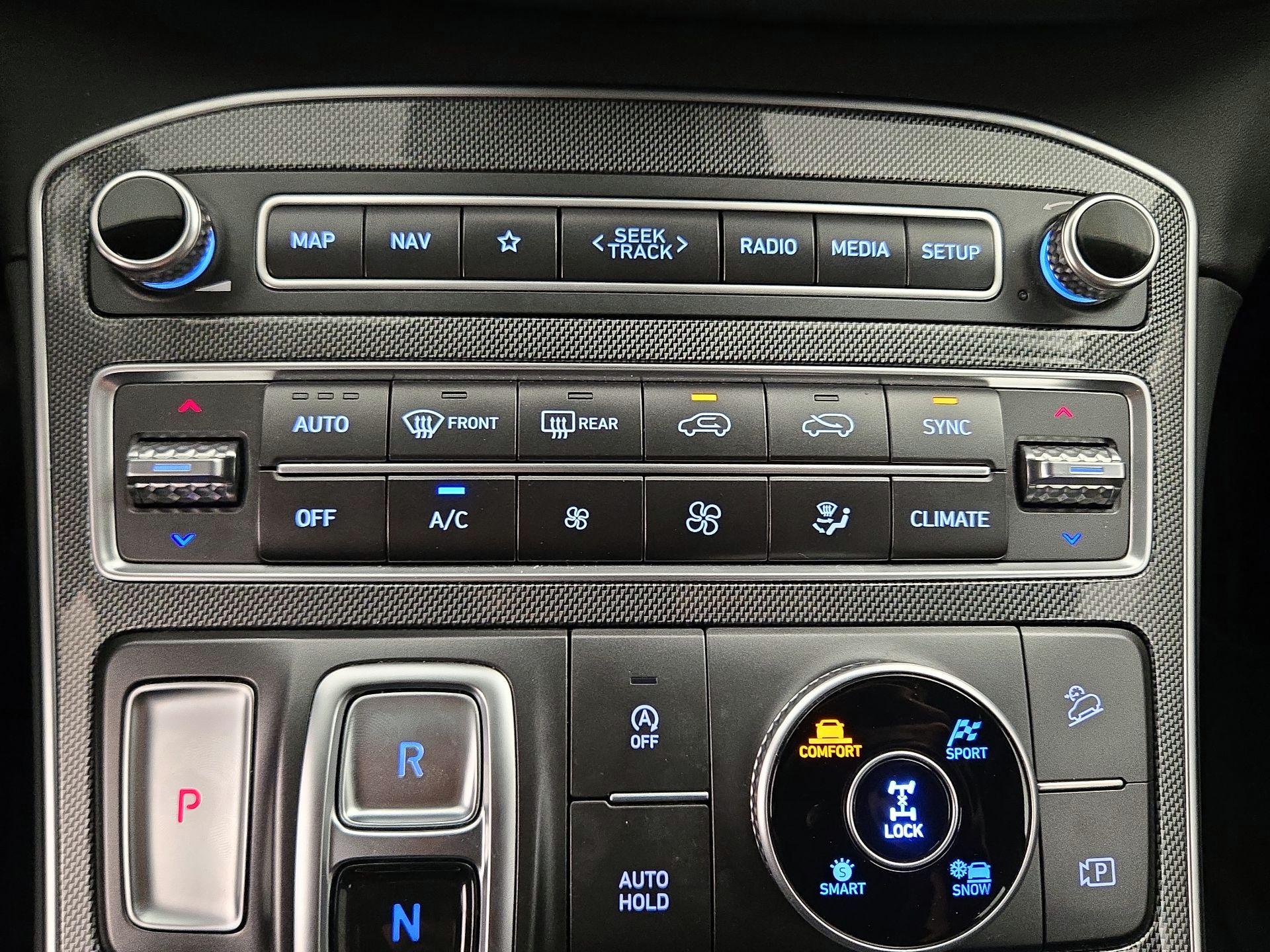 Thumbnail: 2023 Hyundai Santa Fe - 17