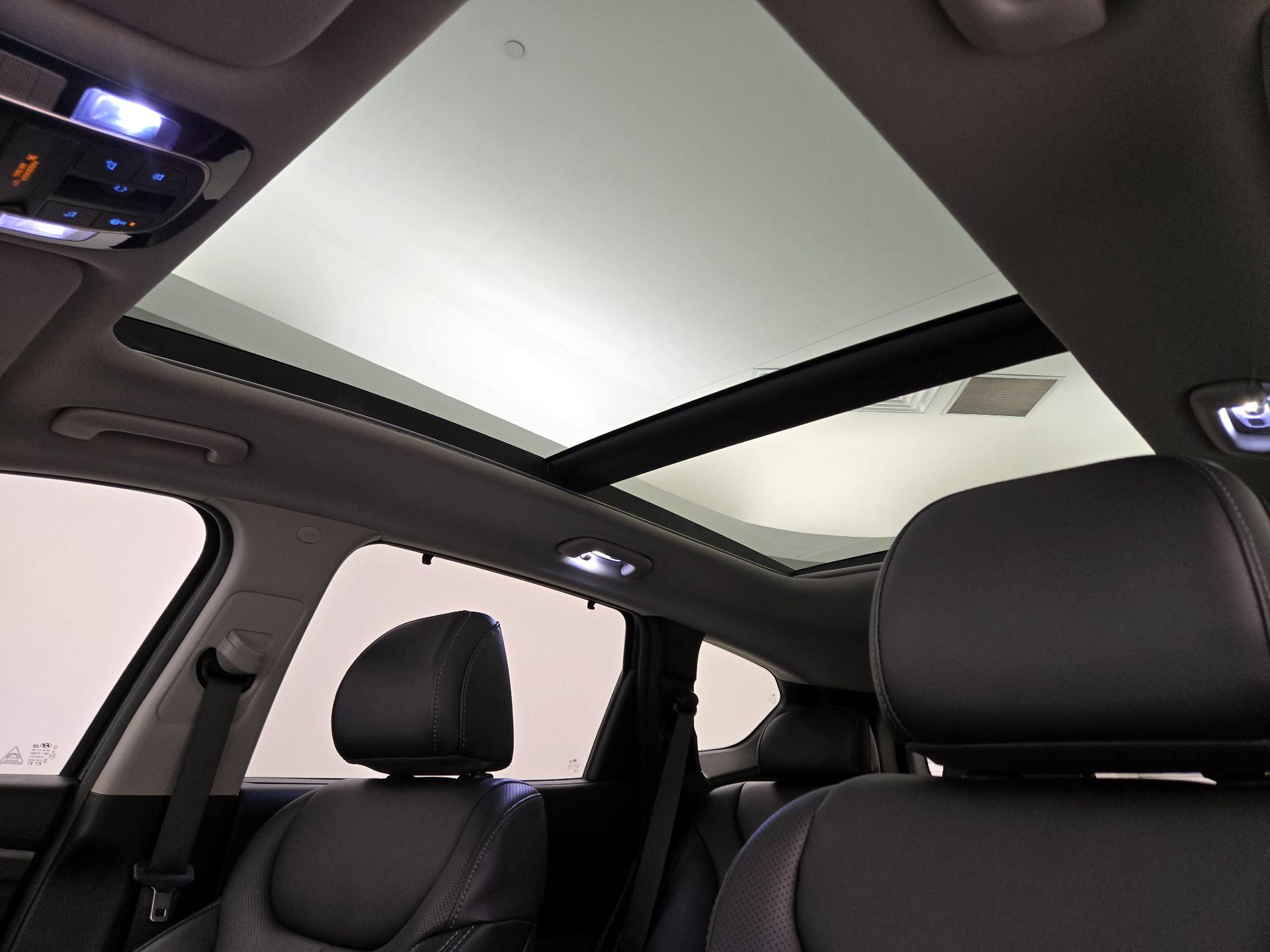 Thumbnail: 2023 Hyundai Santa Fe - 20