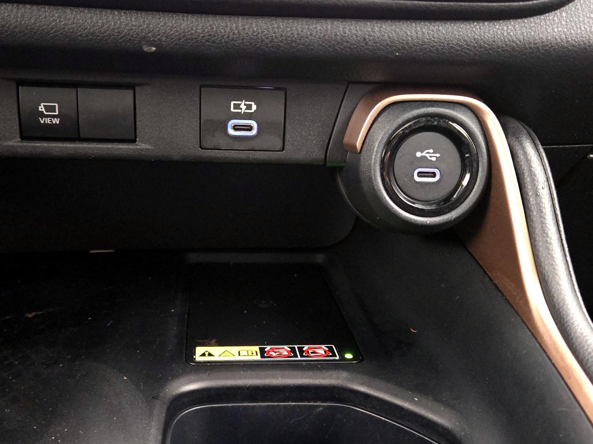 Thumbnail: 2024 Toyota Highlander - 18