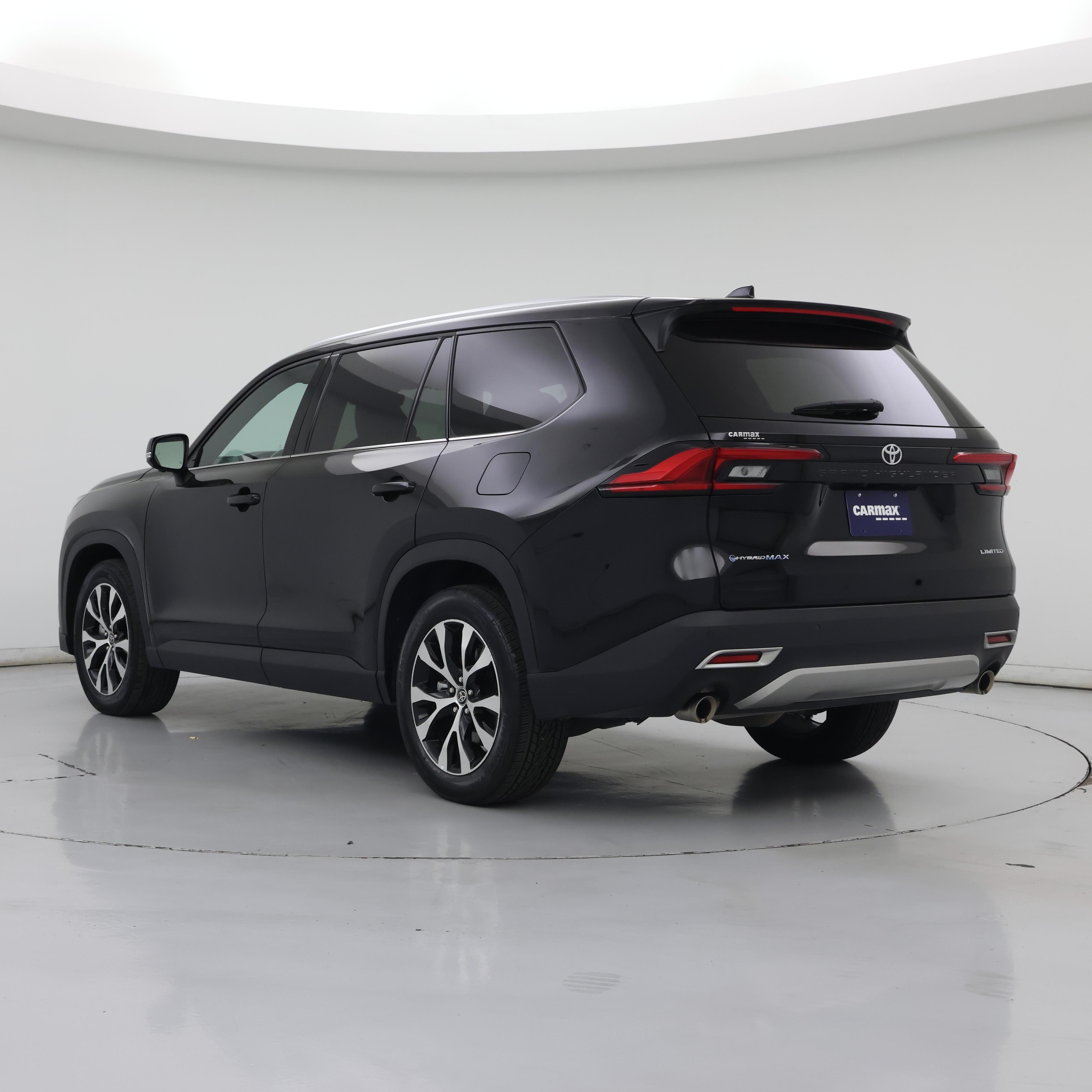 Thumbnail: 2024 Toyota Highlander - 2