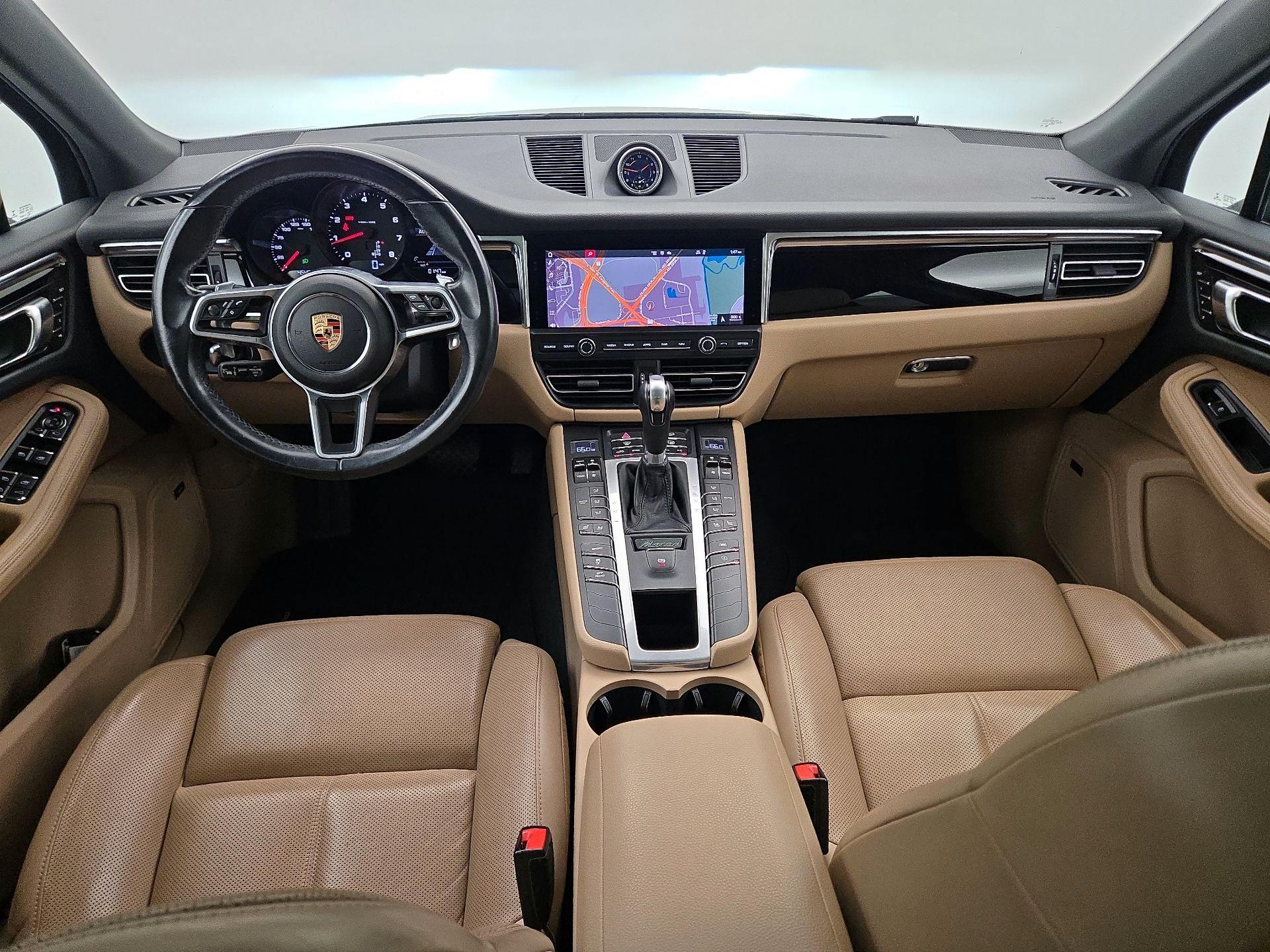 Thumbnail: 2020 Porsche Macan - 9