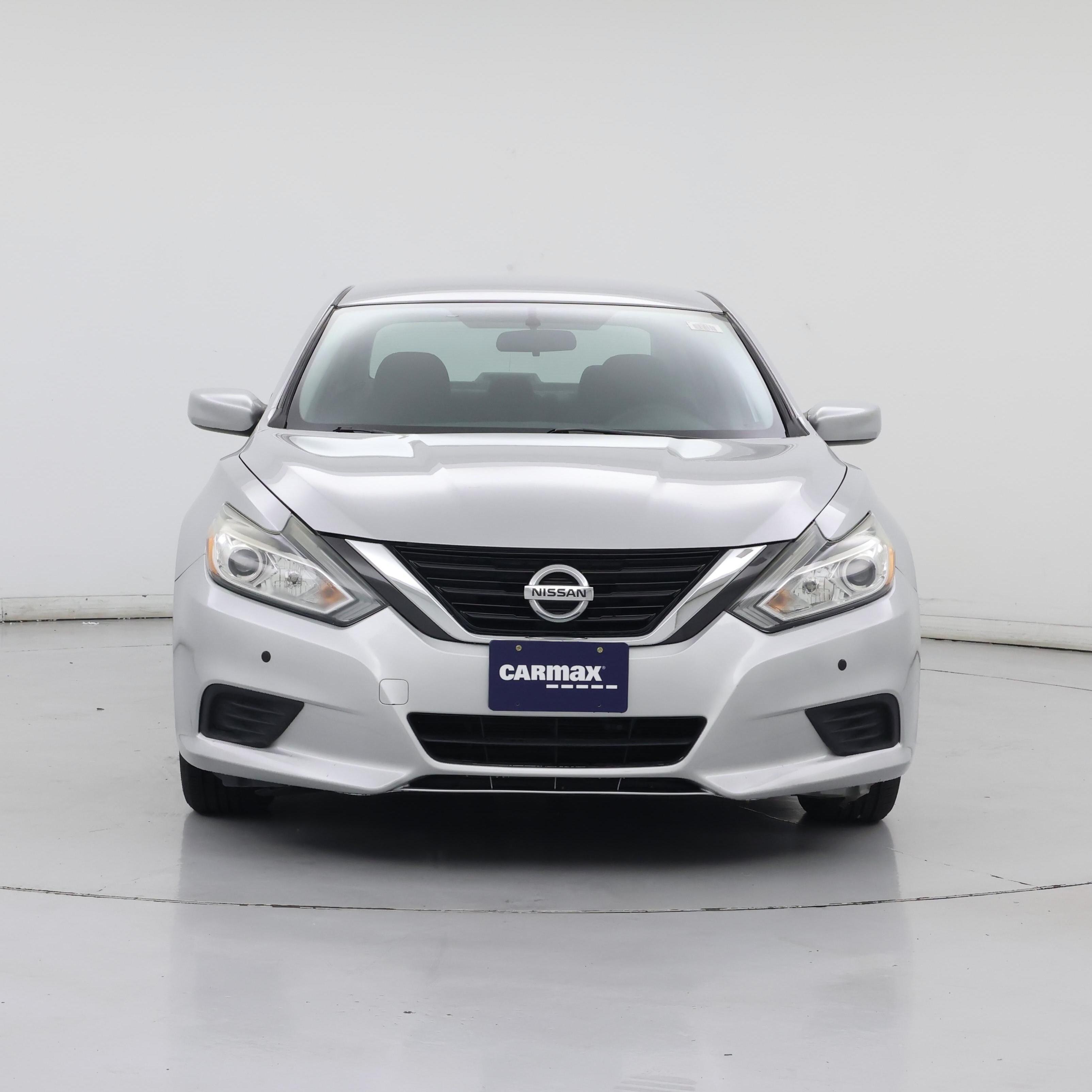 Thumbnail: 2016 Nissan Altima - 5