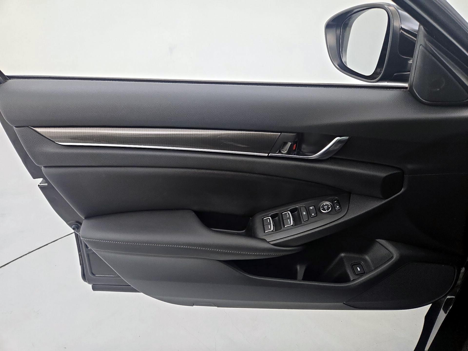 Thumbnail: 2022 Honda Accord - 12