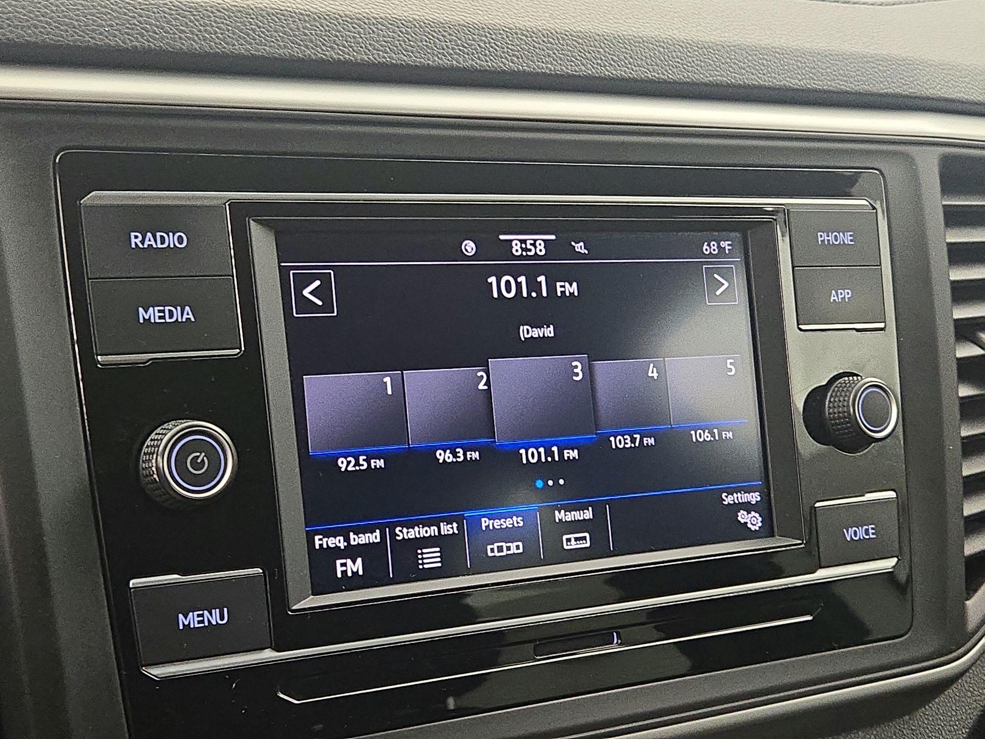 Thumbnail: 2022 Volkswagen Atlas - 15