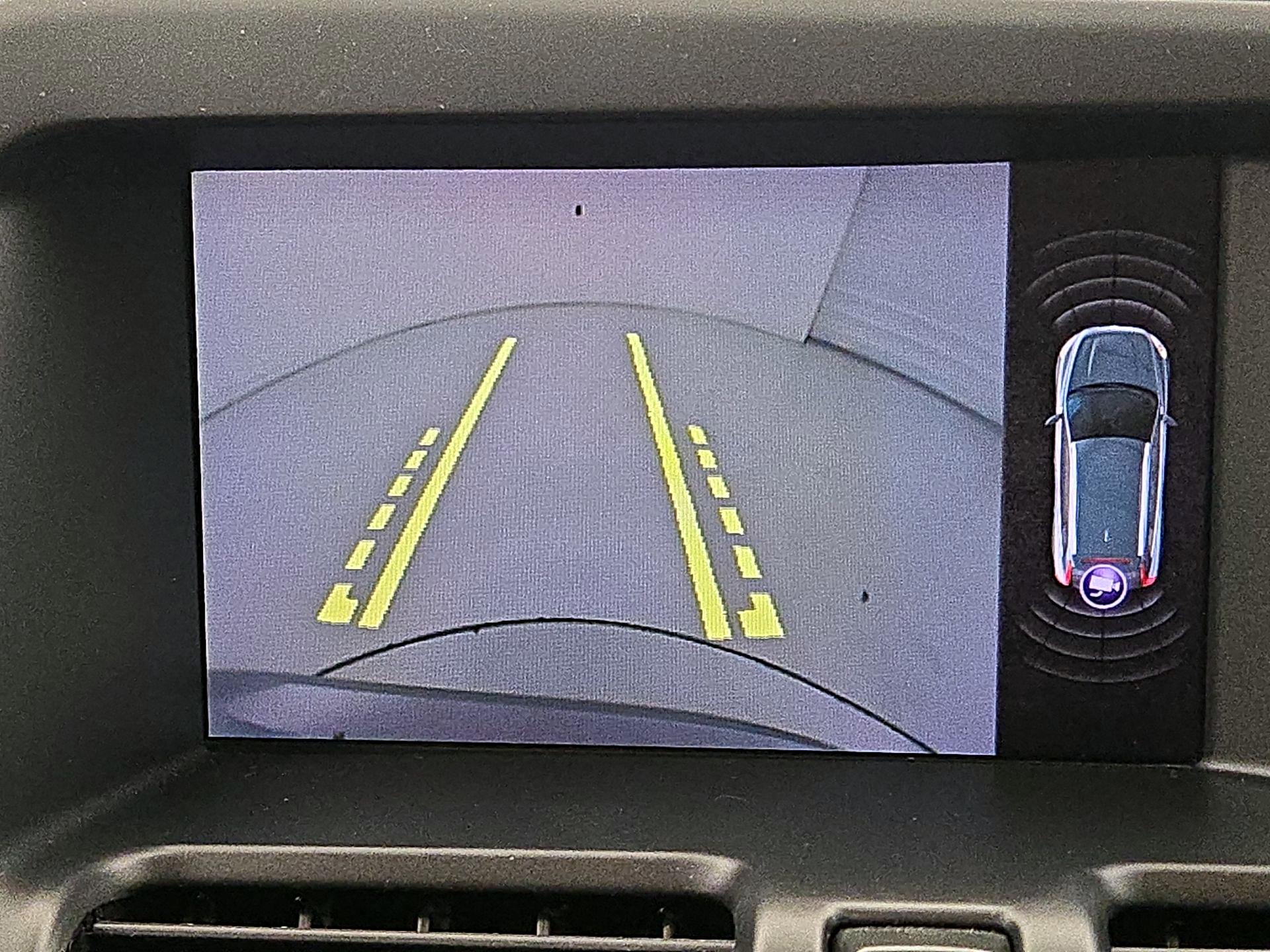 Thumbnail: 2017 Volvo XC60 - 15