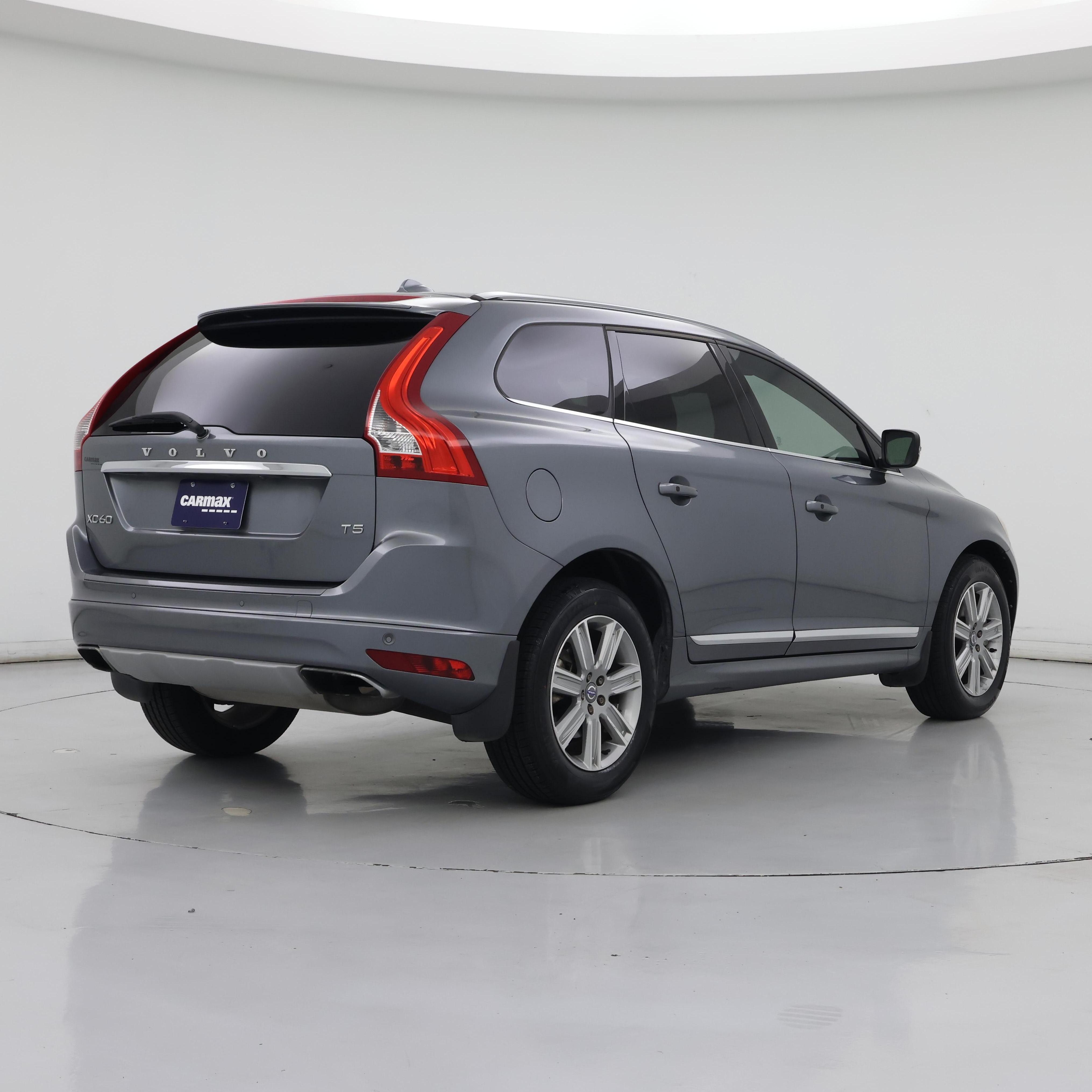 Thumbnail: 2017 Volvo XC60 - 8