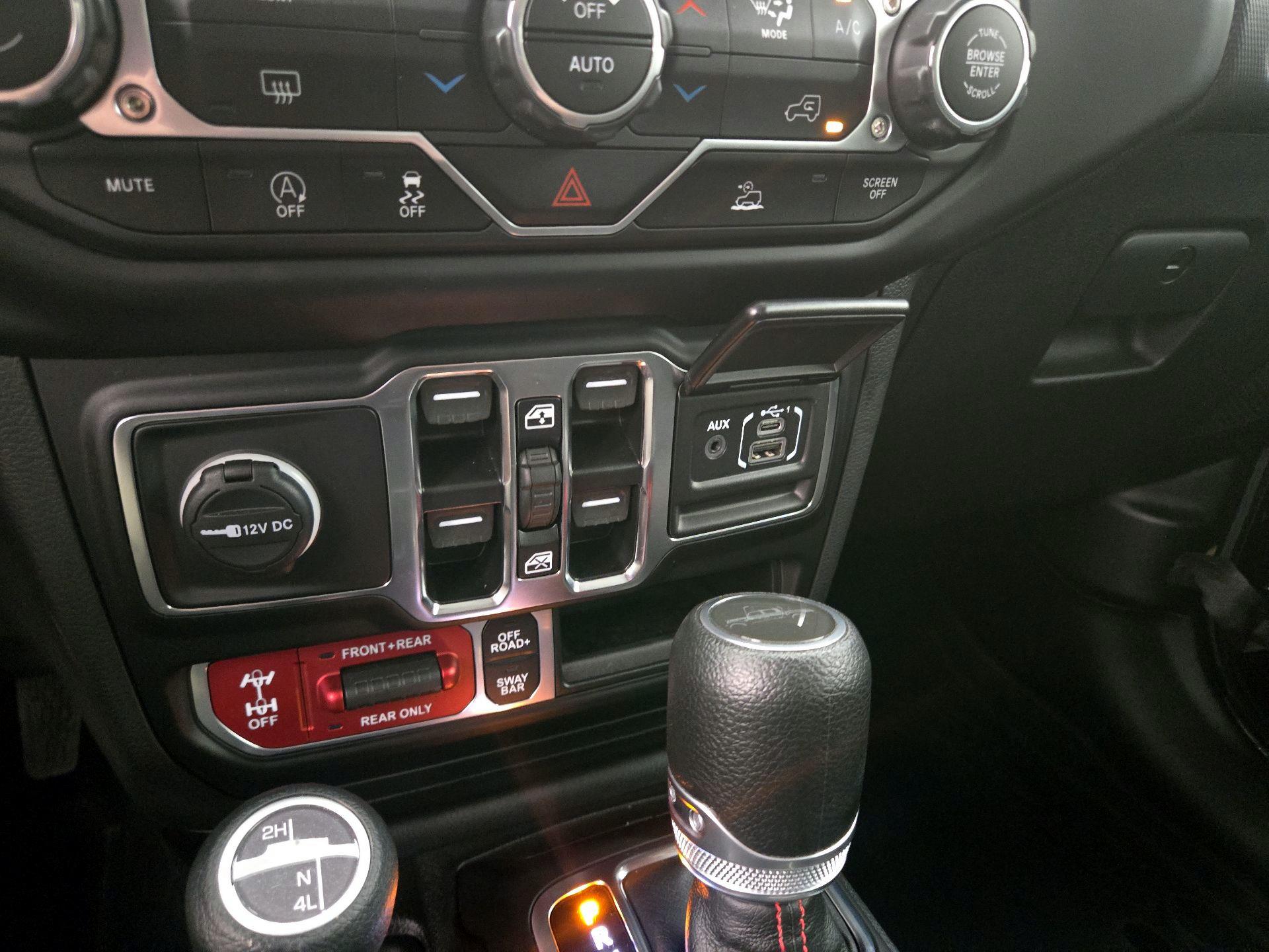 Thumbnail: 2023 Jeep Gladiator - 19