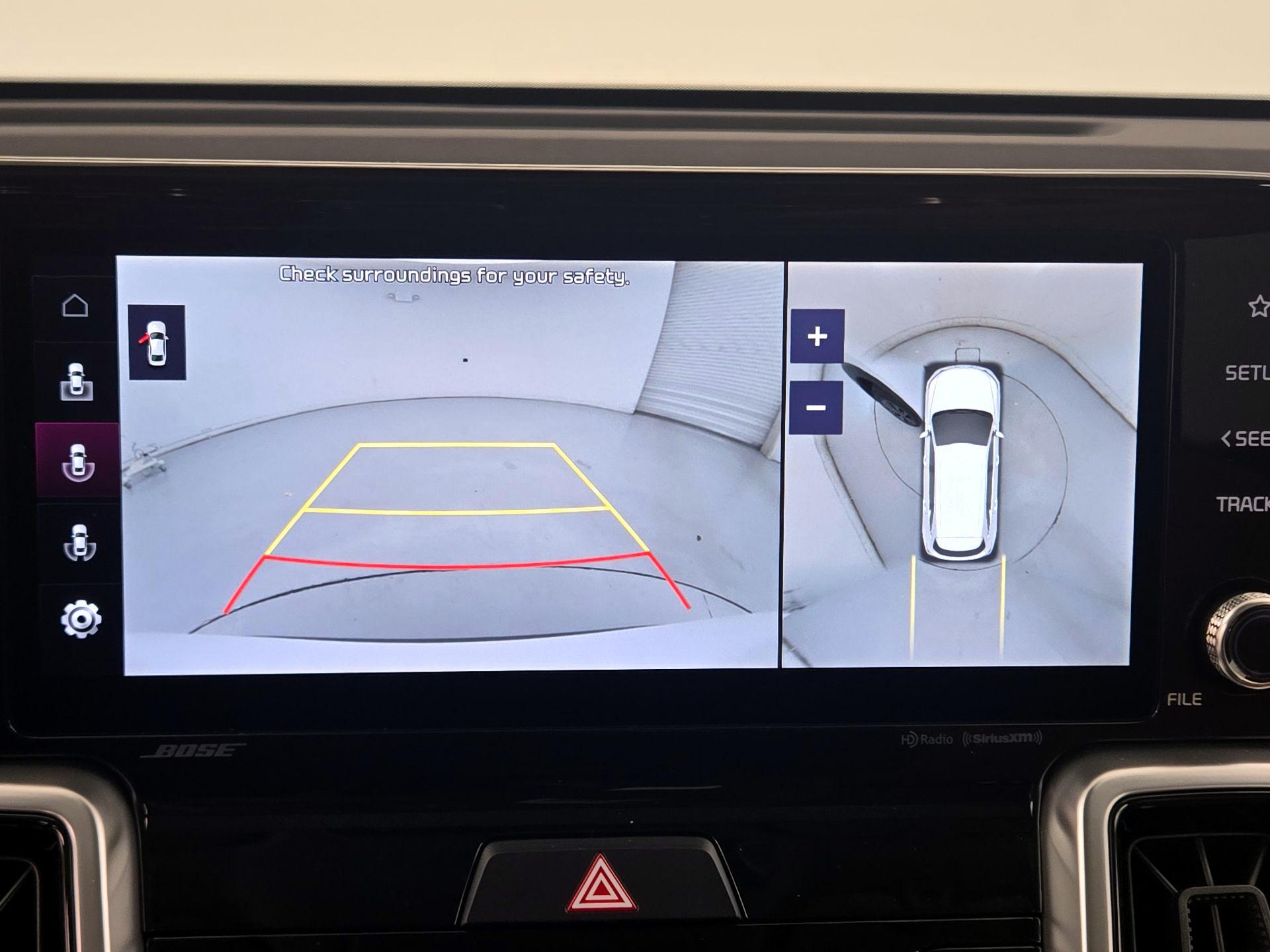 Thumbnail: 2022 Kia Sorento - 15