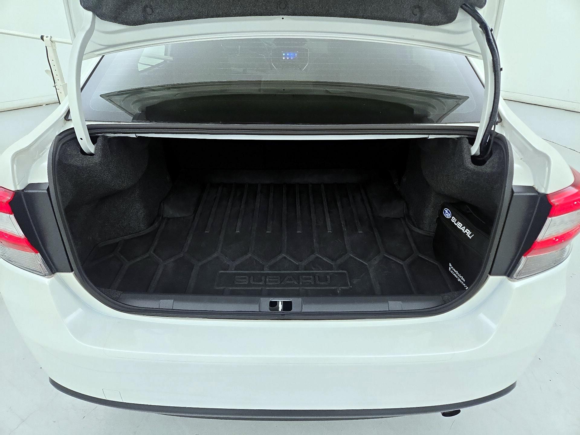 Thumbnail: 2022 Subaru Impreza - 20