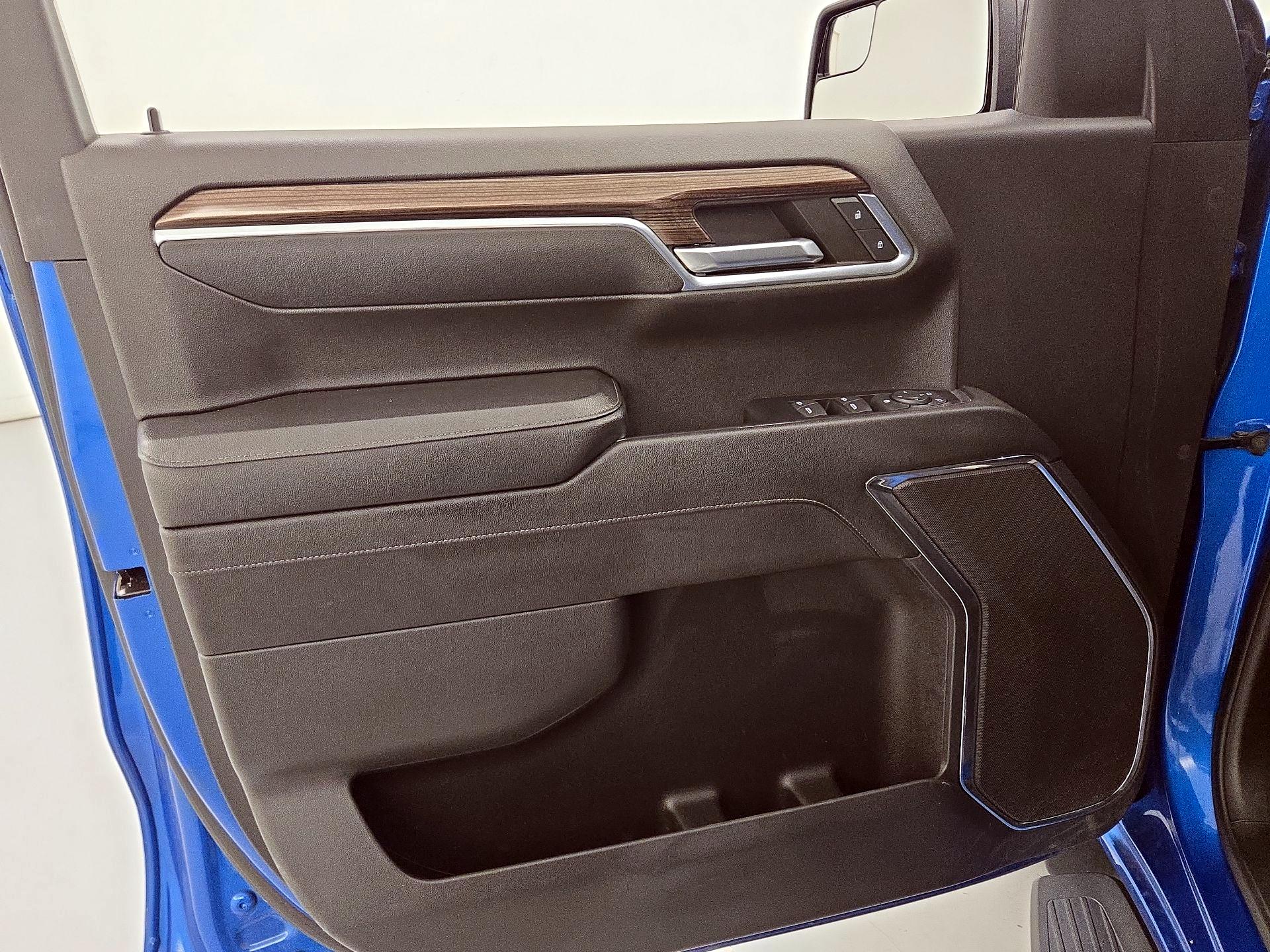 Thumbnail: 2023 Chevrolet Silverado 1500 - 12