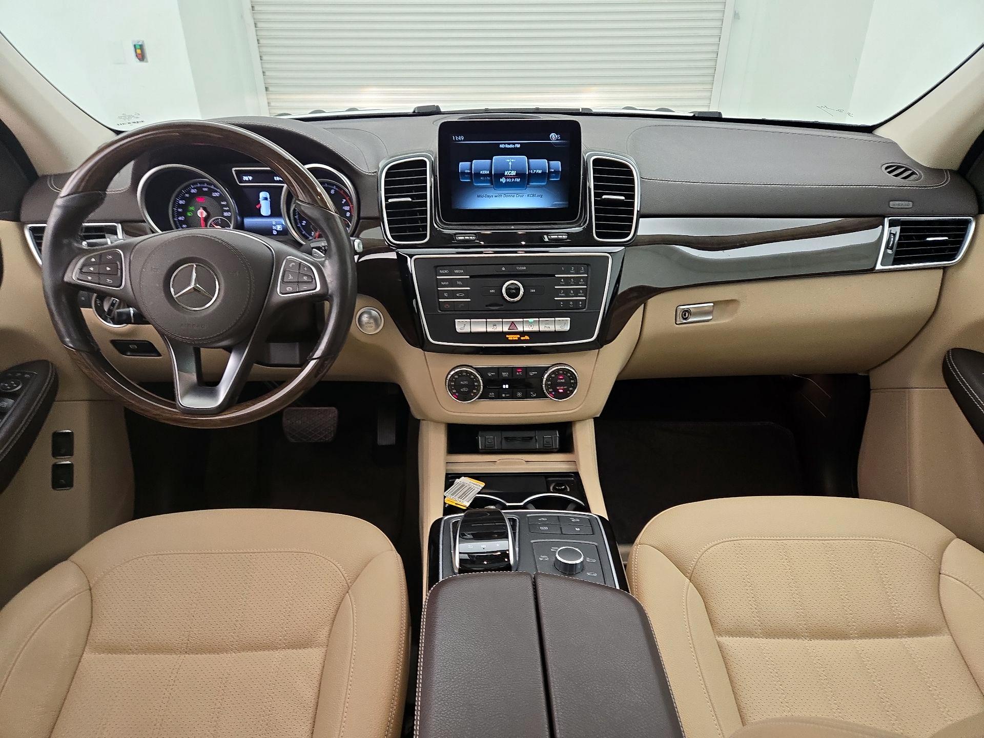 Thumbnail: 2017 Mercedes-Benz GLS - 9