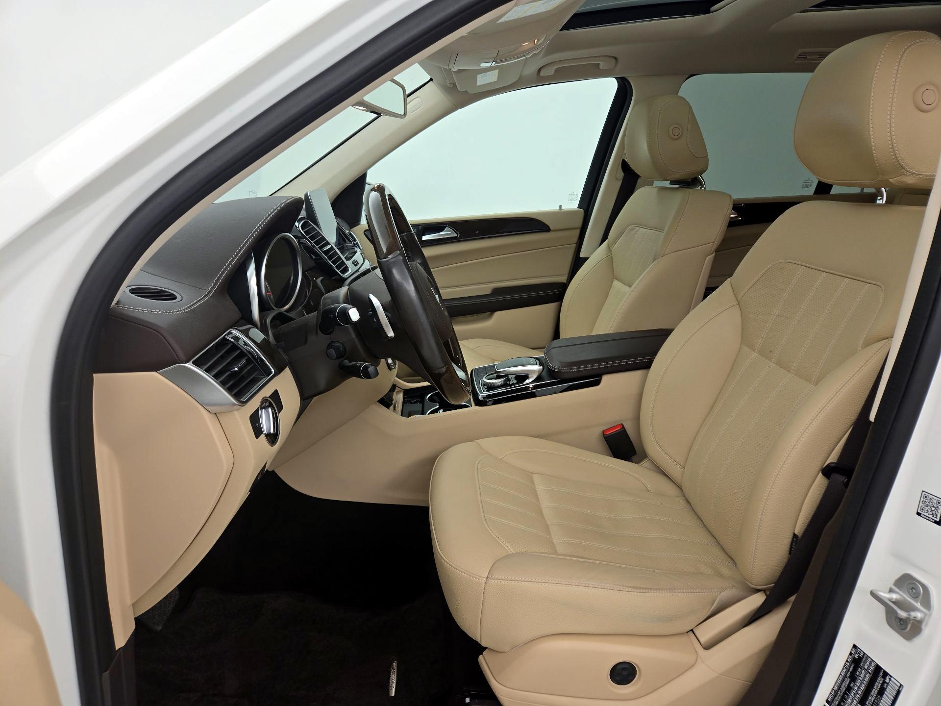 Thumbnail: 2017 Mercedes-Benz GLS - 11