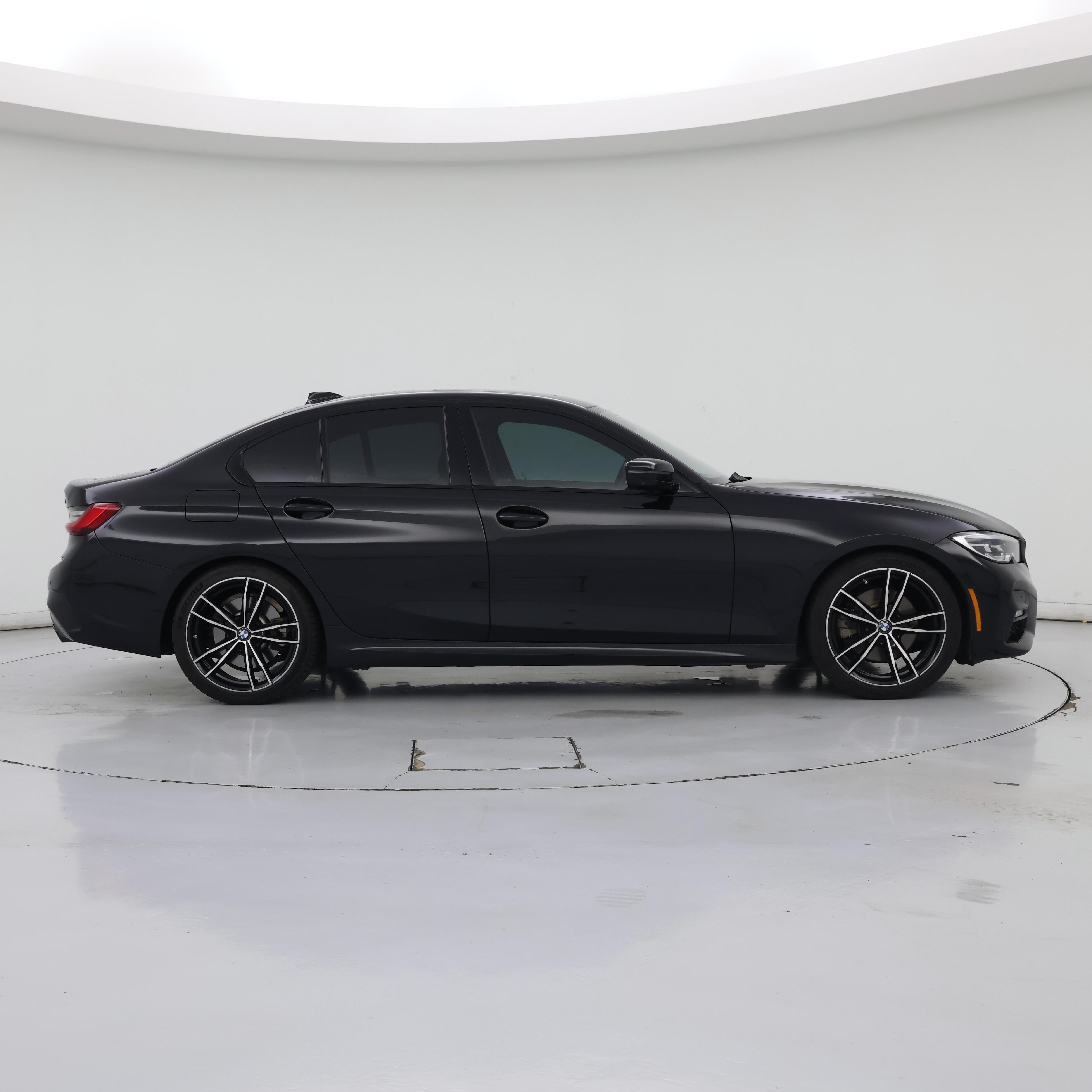 Thumbnail: 2021 BMW 3 Series - 7