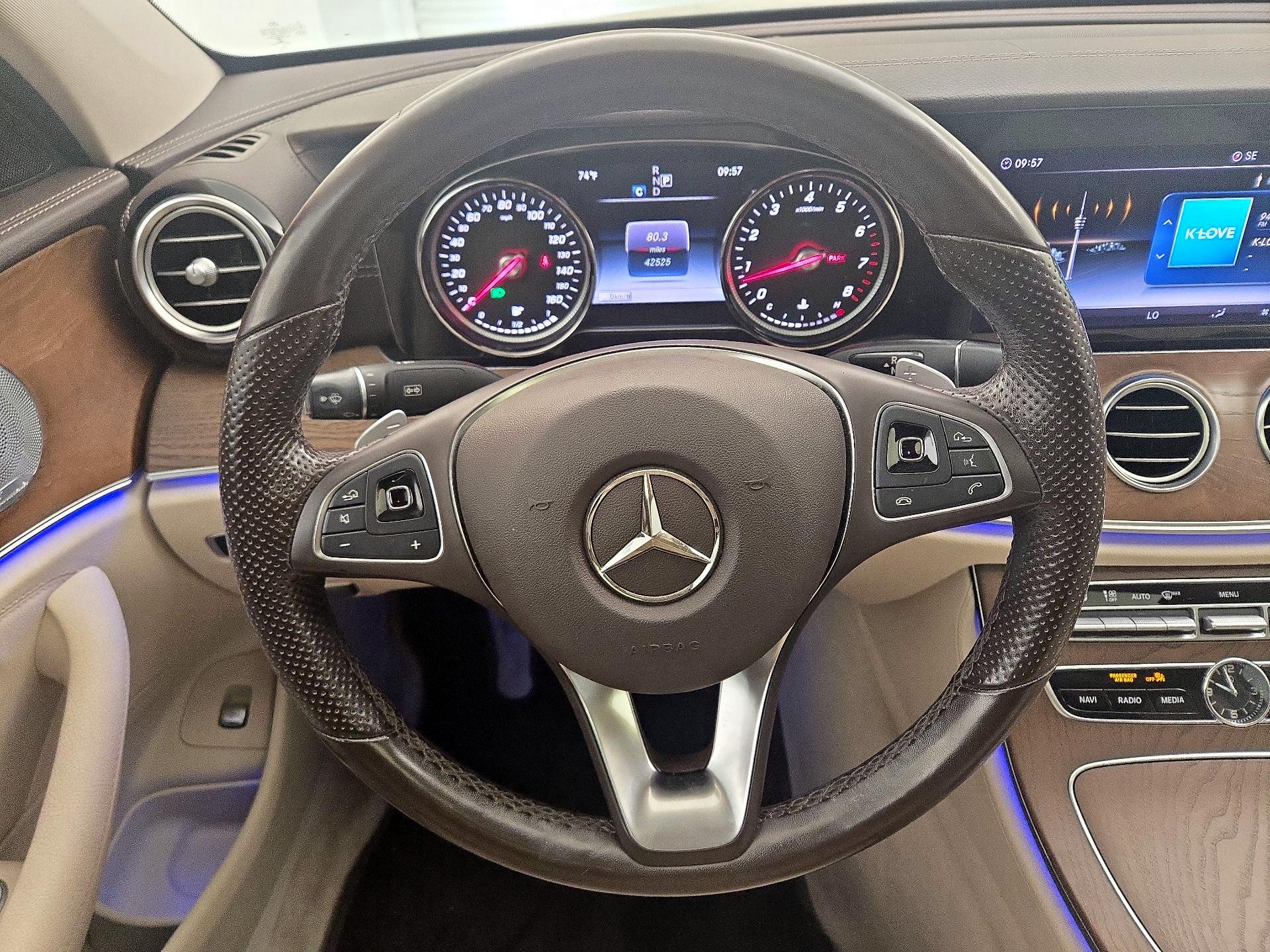 Thumbnail: 2018 Mercedes-Benz E-Class - 10