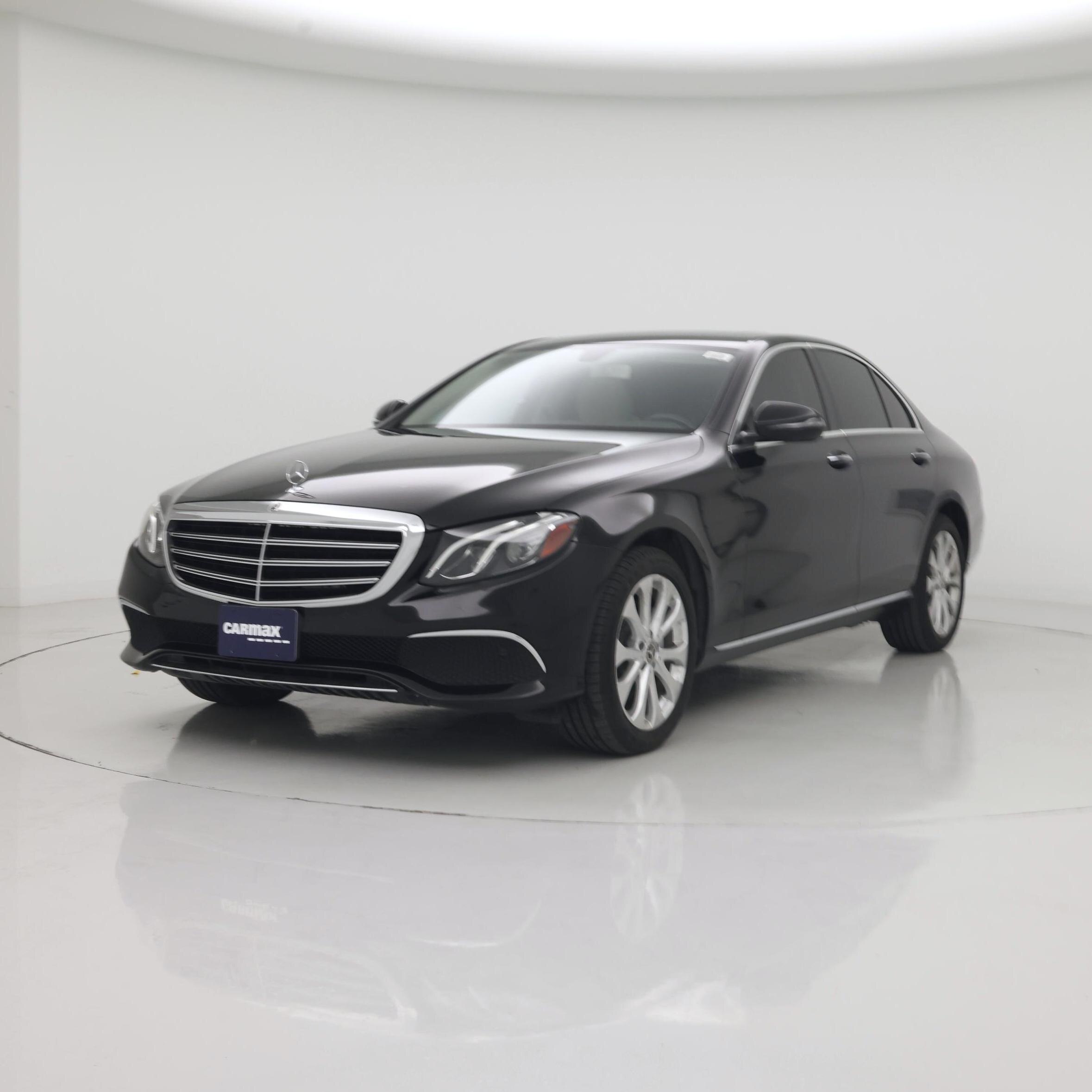 Thumbnail: 2018 Mercedes-Benz E-Class - 4