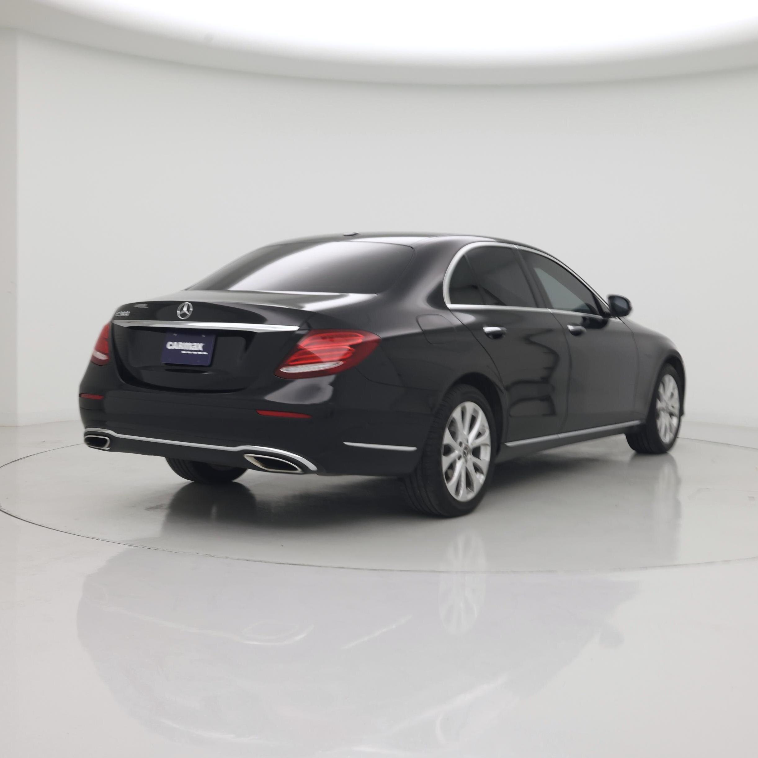 Thumbnail: 2018 Mercedes-Benz E-Class - 8
