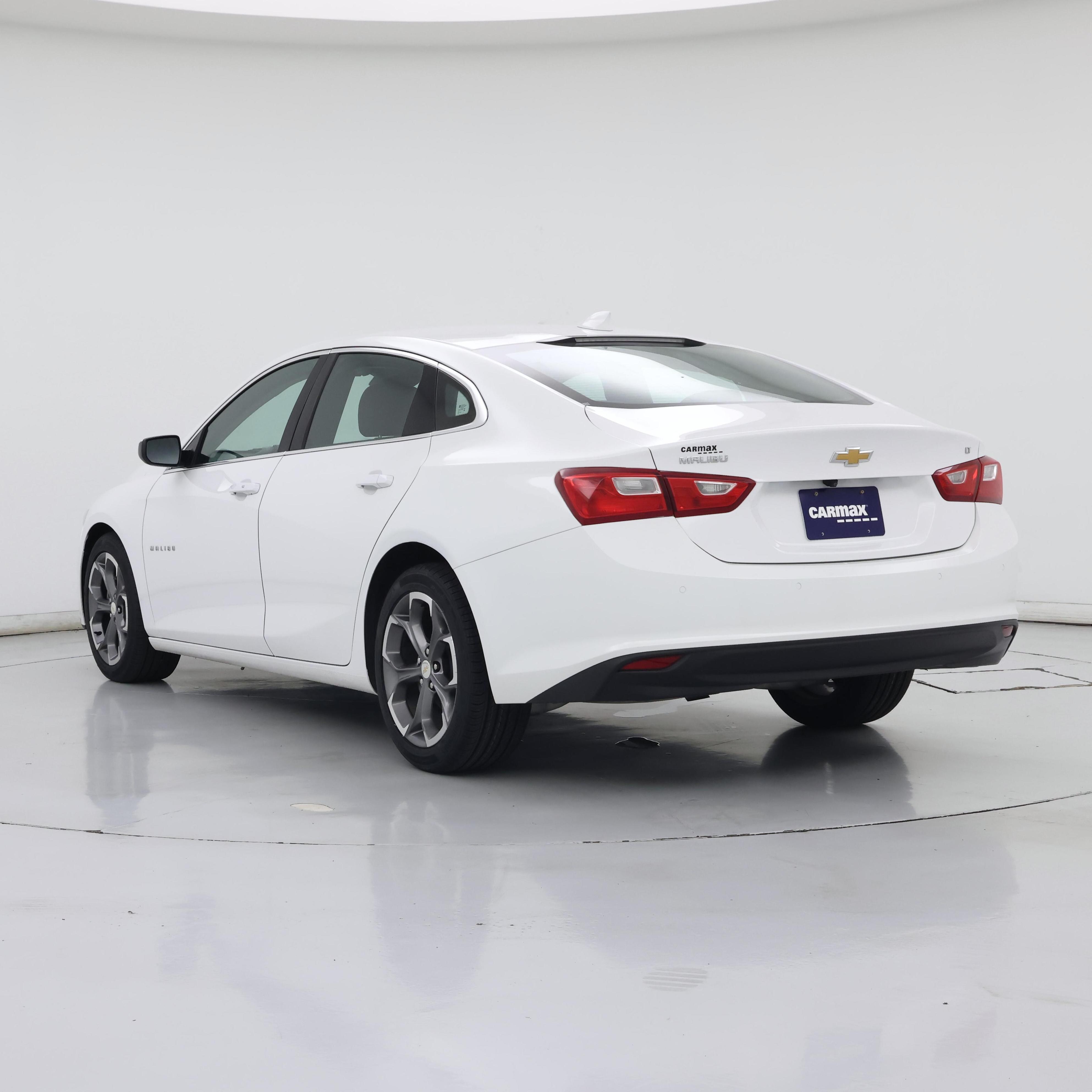 Thumbnail: 2024 Chevrolet Malibu - 2