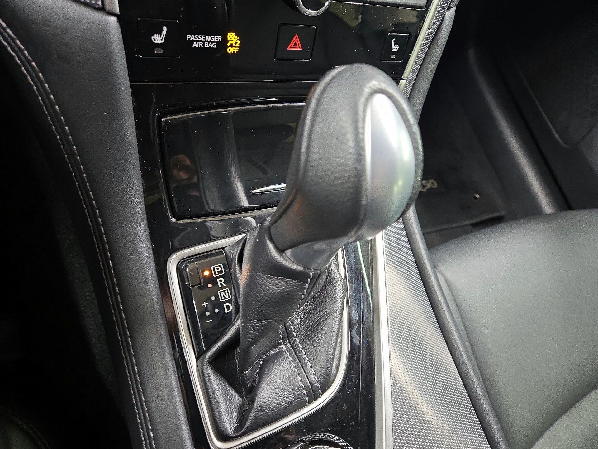 Thumbnail: 2017 INFINITI Q50 - 17