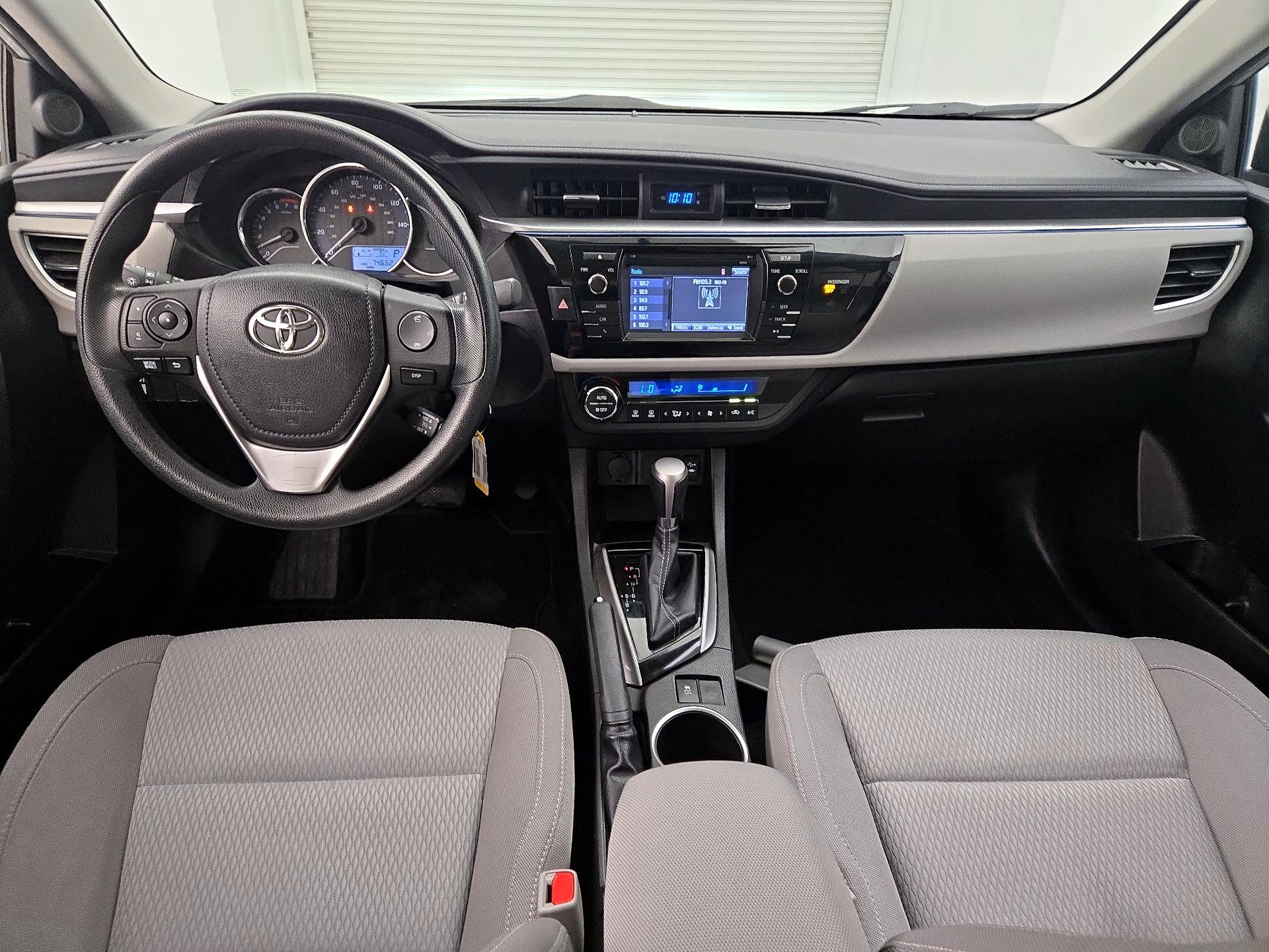 Thumbnail: 2015 Toyota Corolla - 9