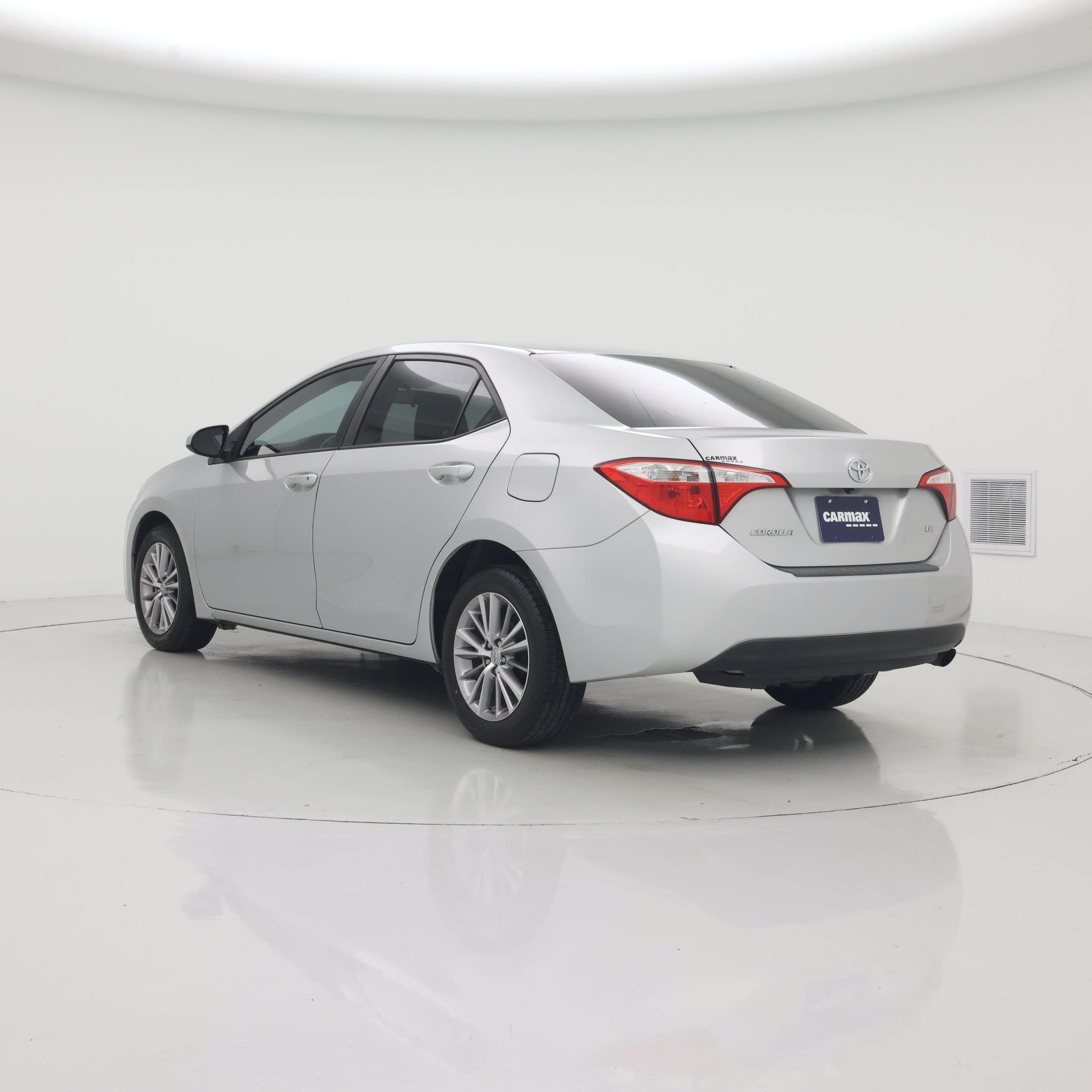 Thumbnail: 2015 Toyota Corolla - 2