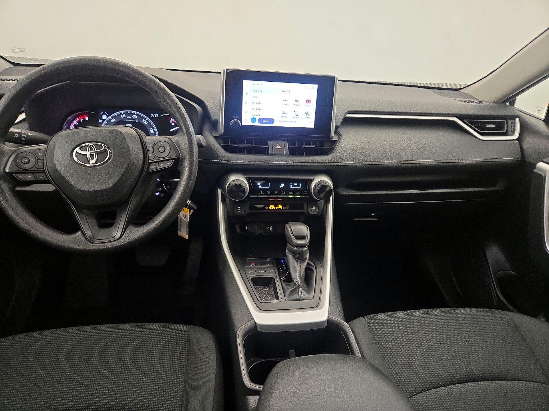 Thumbnail: 2024 Toyota RAV4 - 9