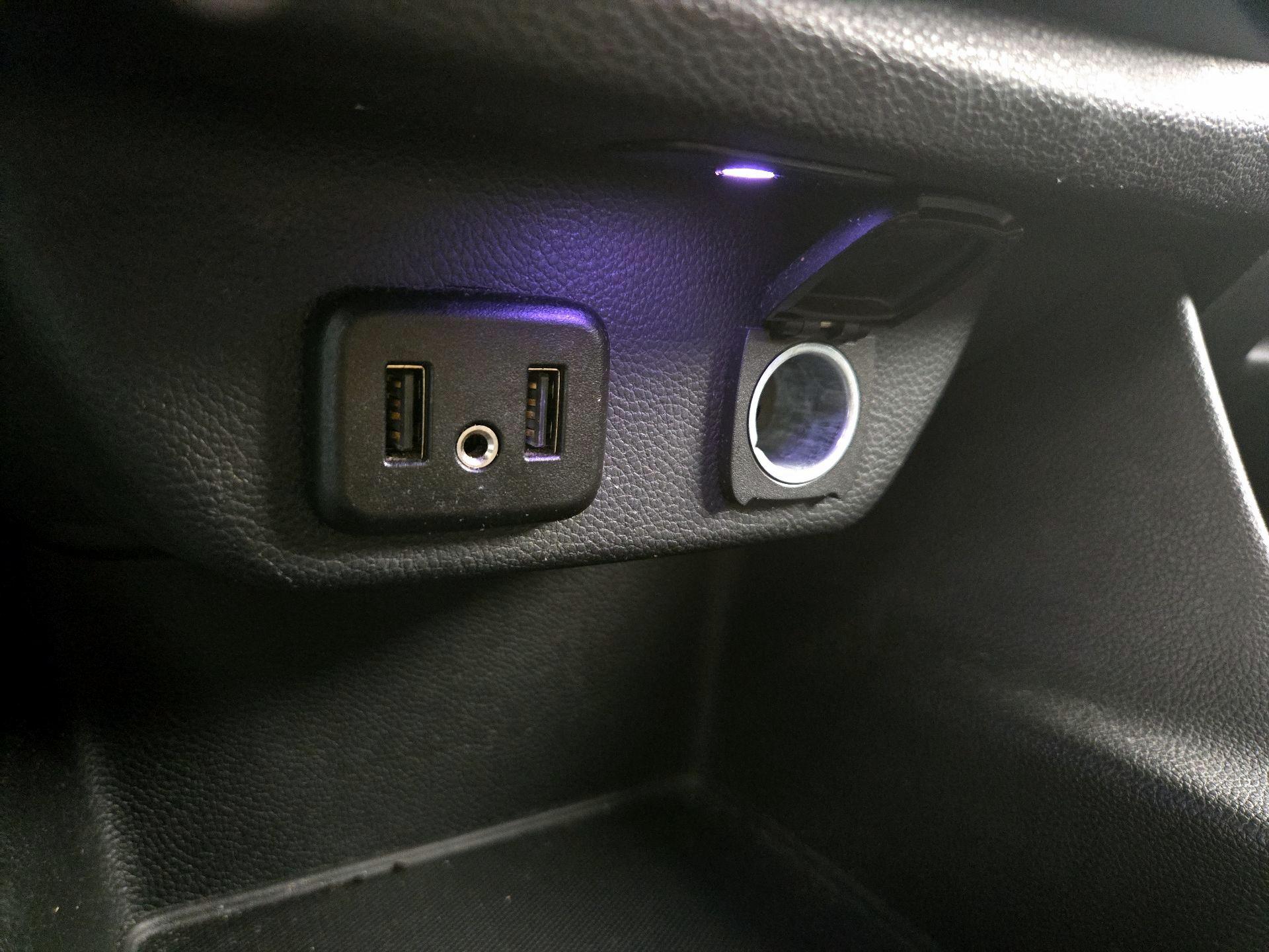 Thumbnail: 2020 Chevrolet Traverse - 18