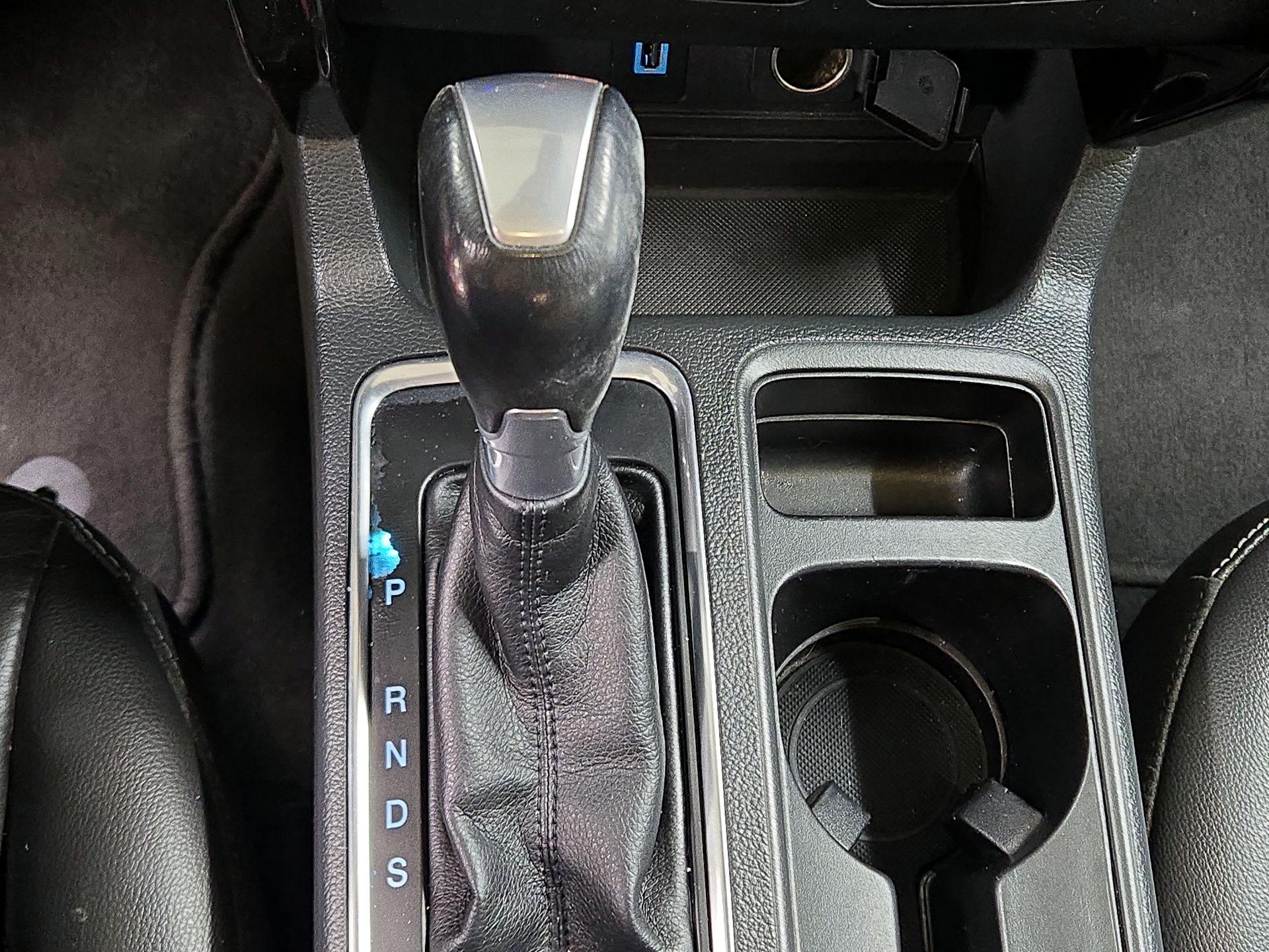 Thumbnail: 2017 Ford Escape - 17