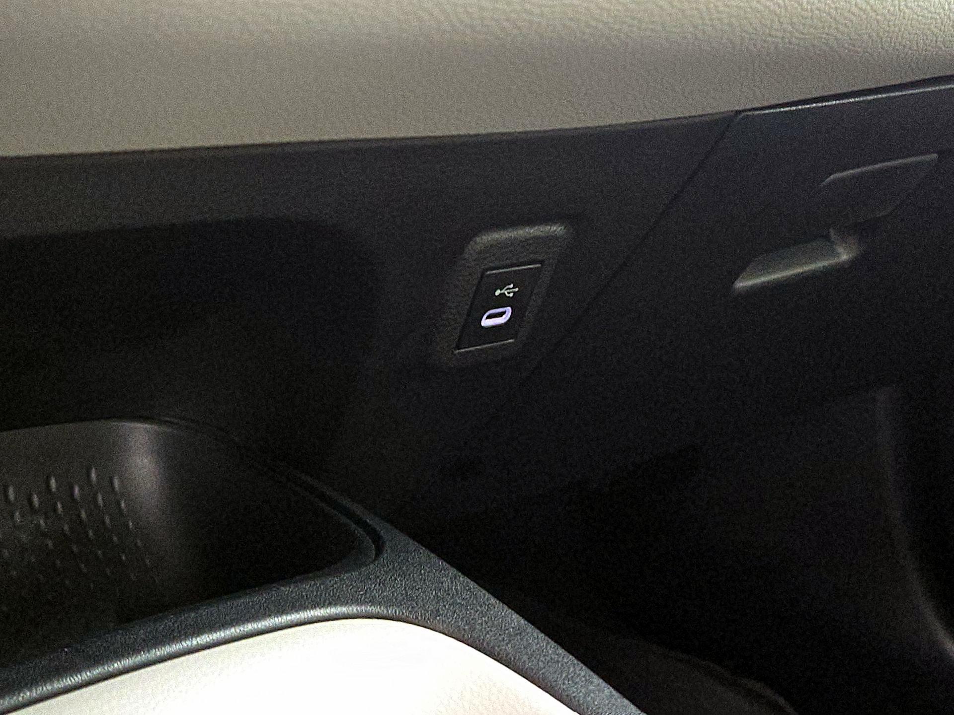 Thumbnail: 2023 Toyota Corolla - 18