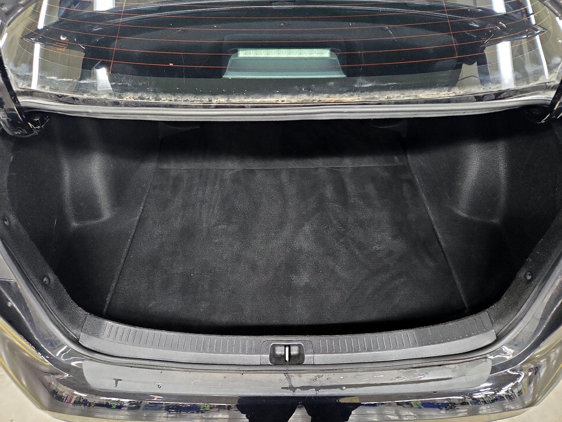 Thumbnail: 2023 Toyota Corolla - 20