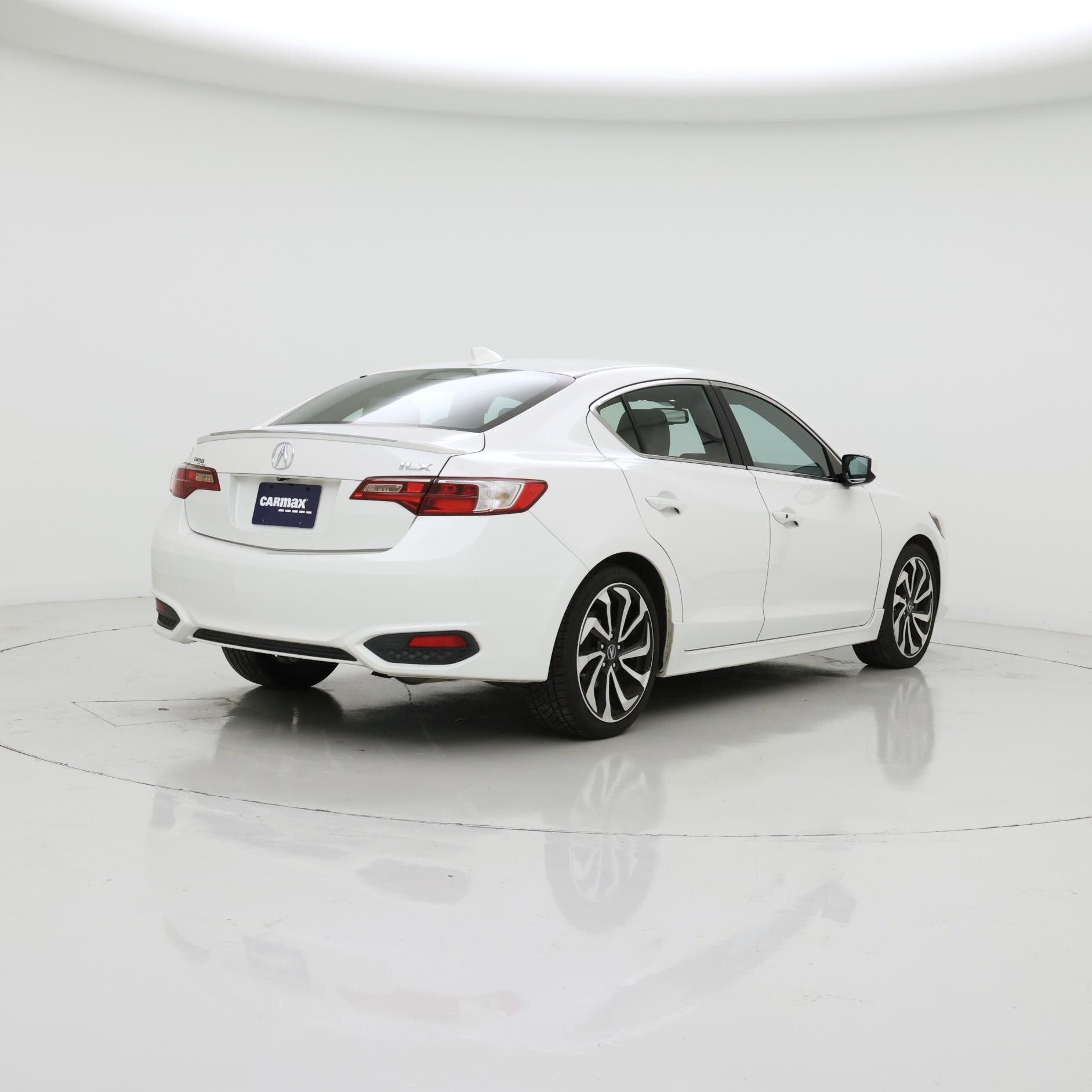 Thumbnail: 2017 Acura ILX - 8