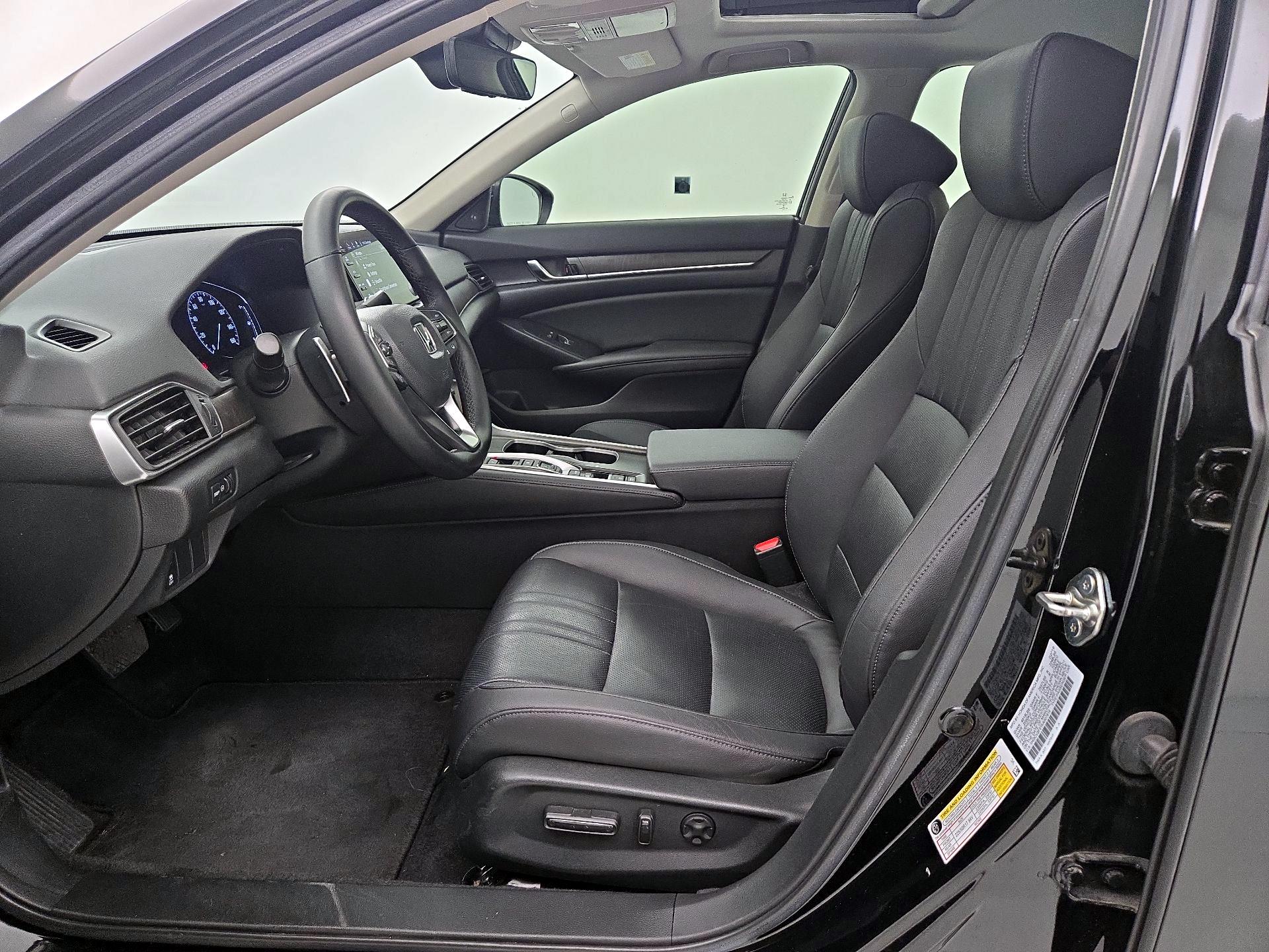 Thumbnail: 2019 Honda Accord - 11