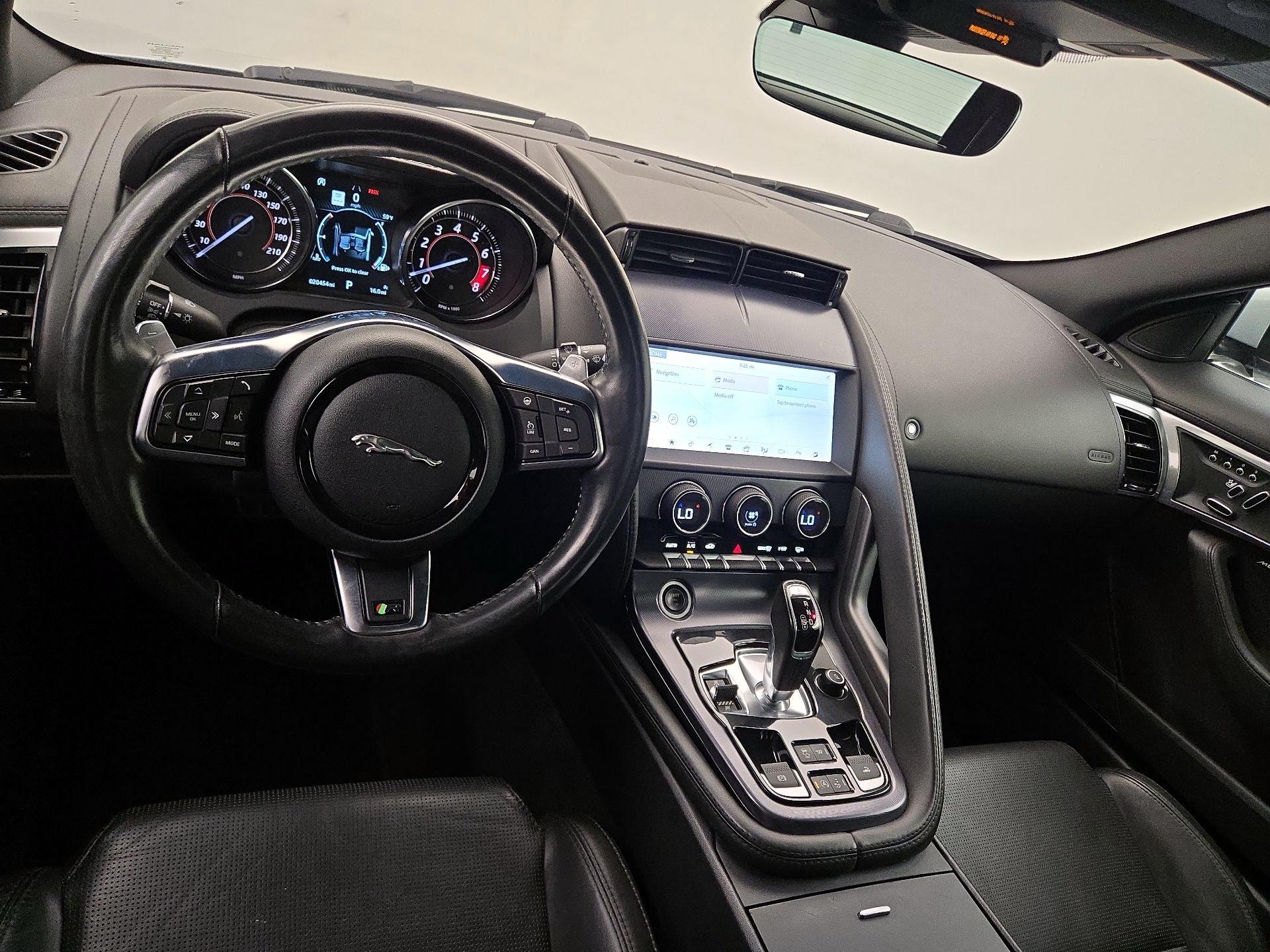 Thumbnail: 2020 Jaguar F-Type - 9