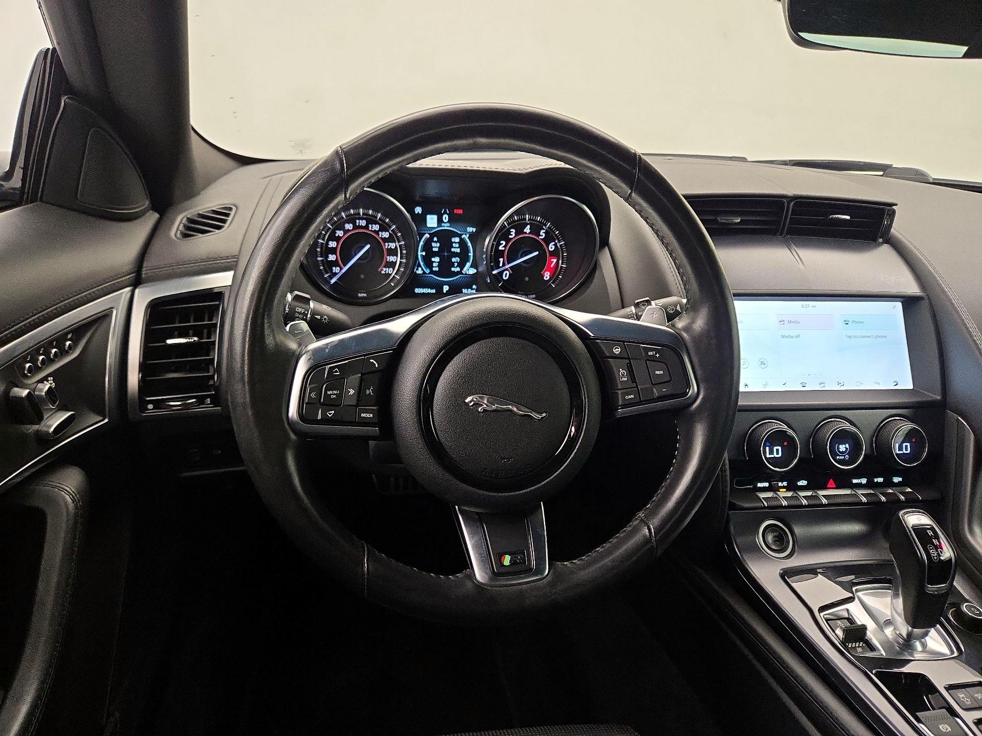 Thumbnail: 2020 Jaguar F-Type - 10