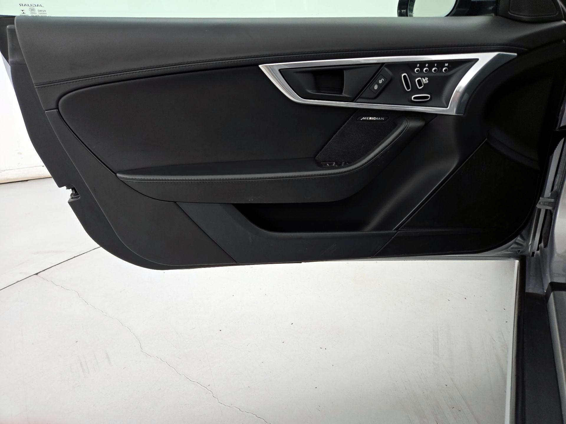 Thumbnail: 2020 Jaguar F-Type - 12