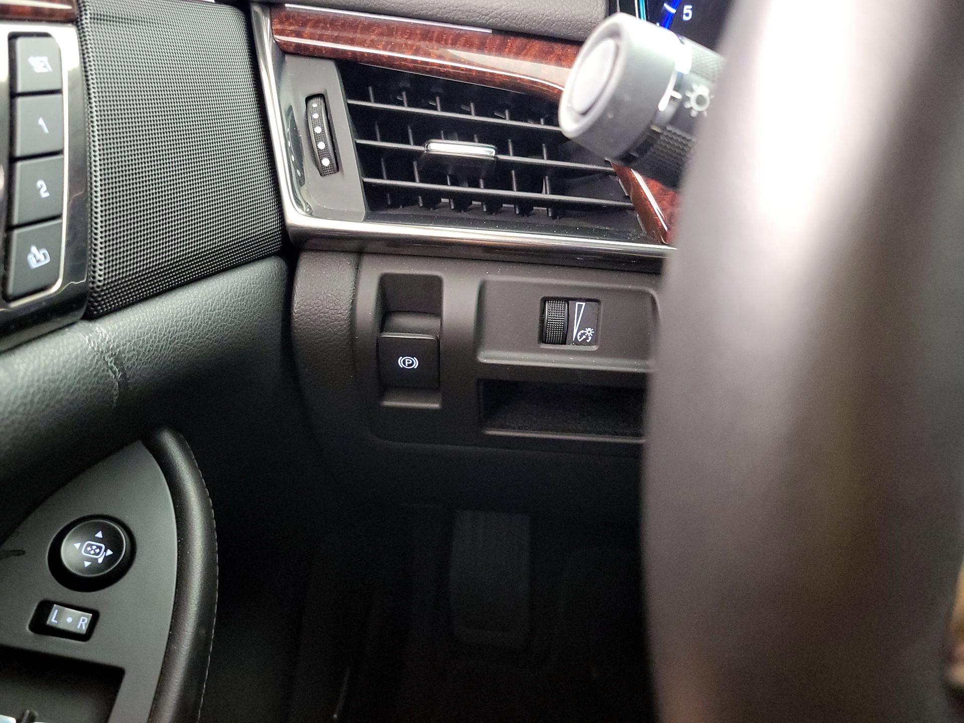 Thumbnail: 2014 Cadillac CTS - 13