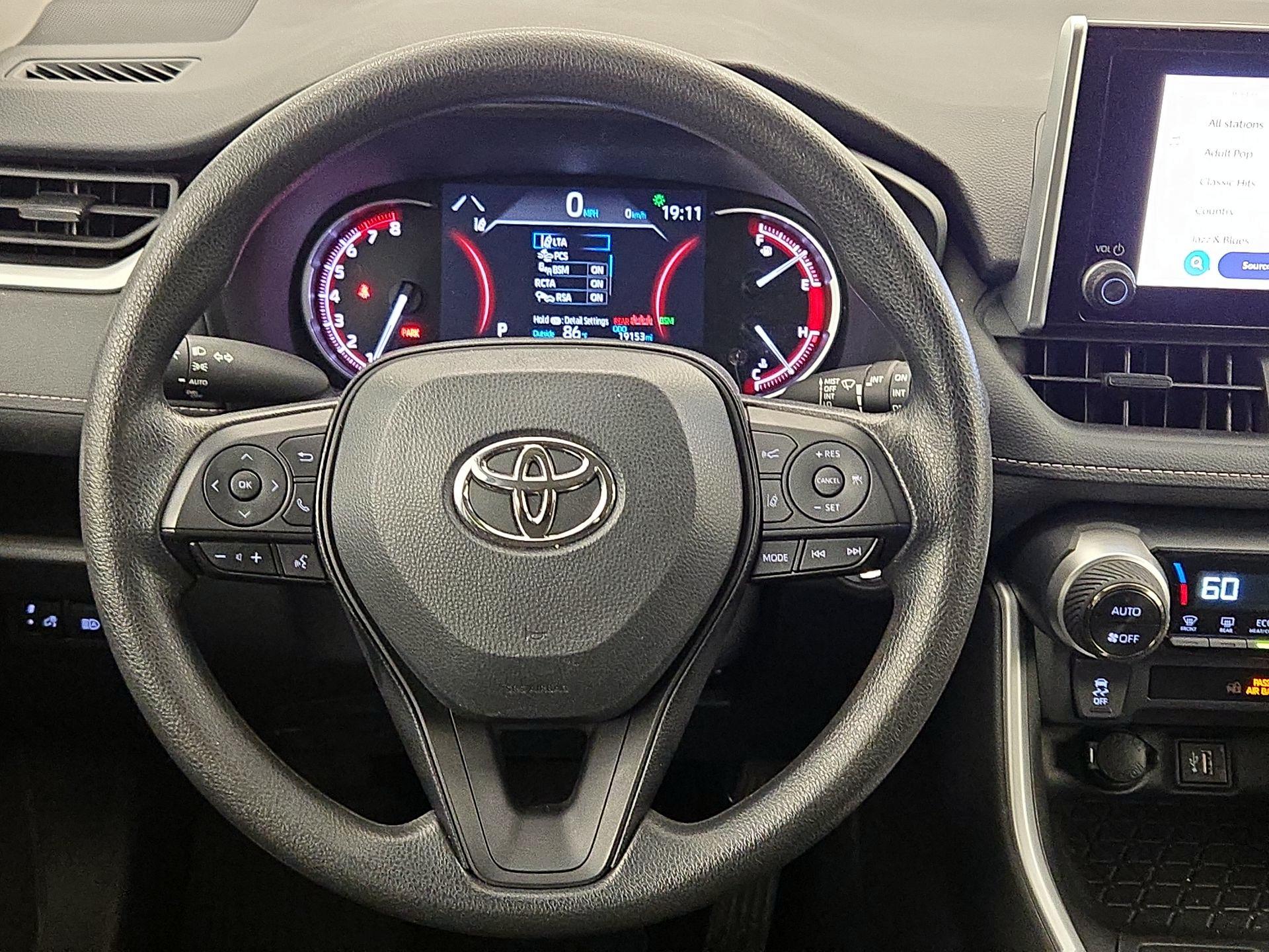 Thumbnail: 2023 Toyota RAV4 - 10