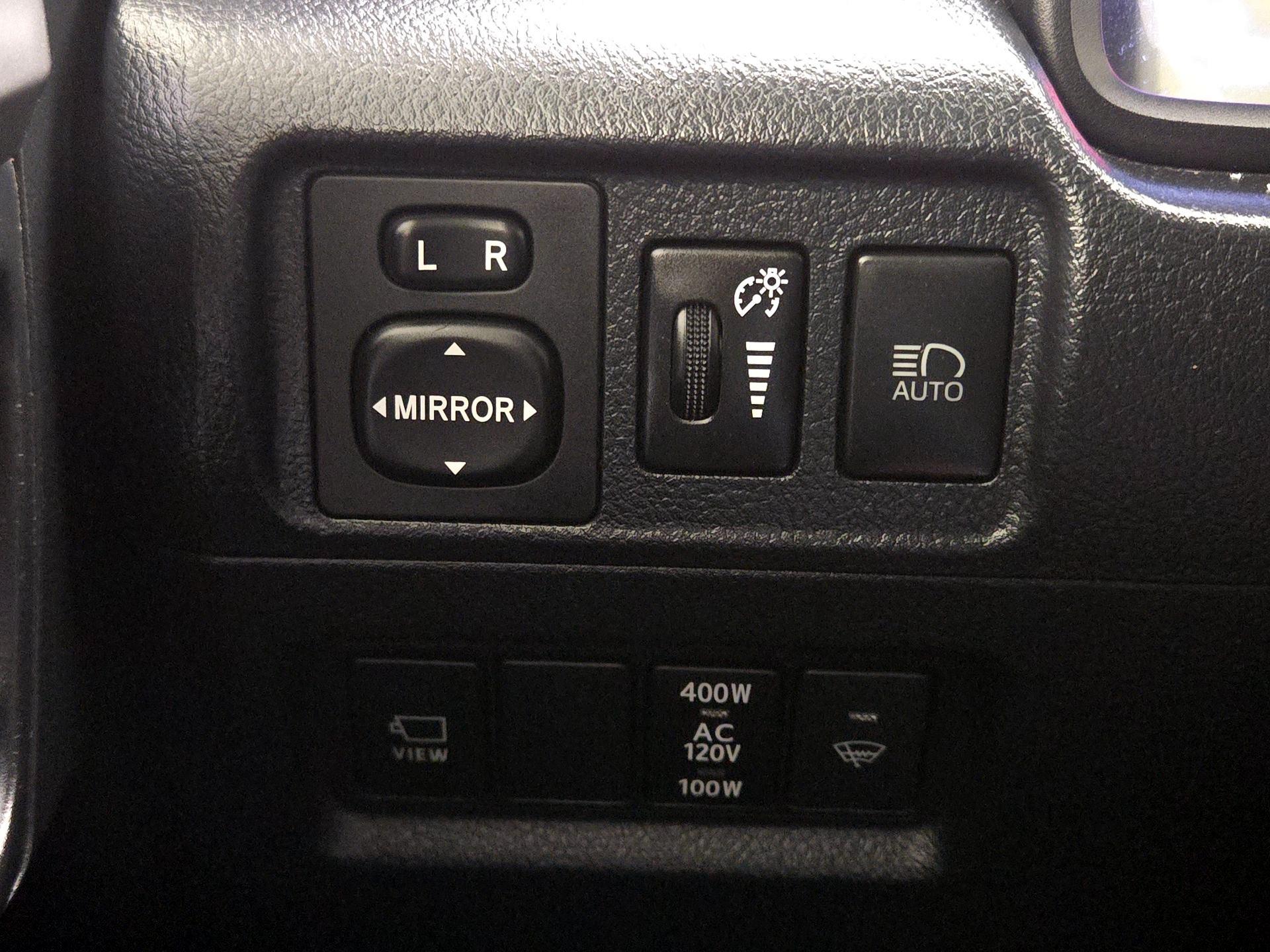 Thumbnail: 2023 Toyota 4Runner - 13