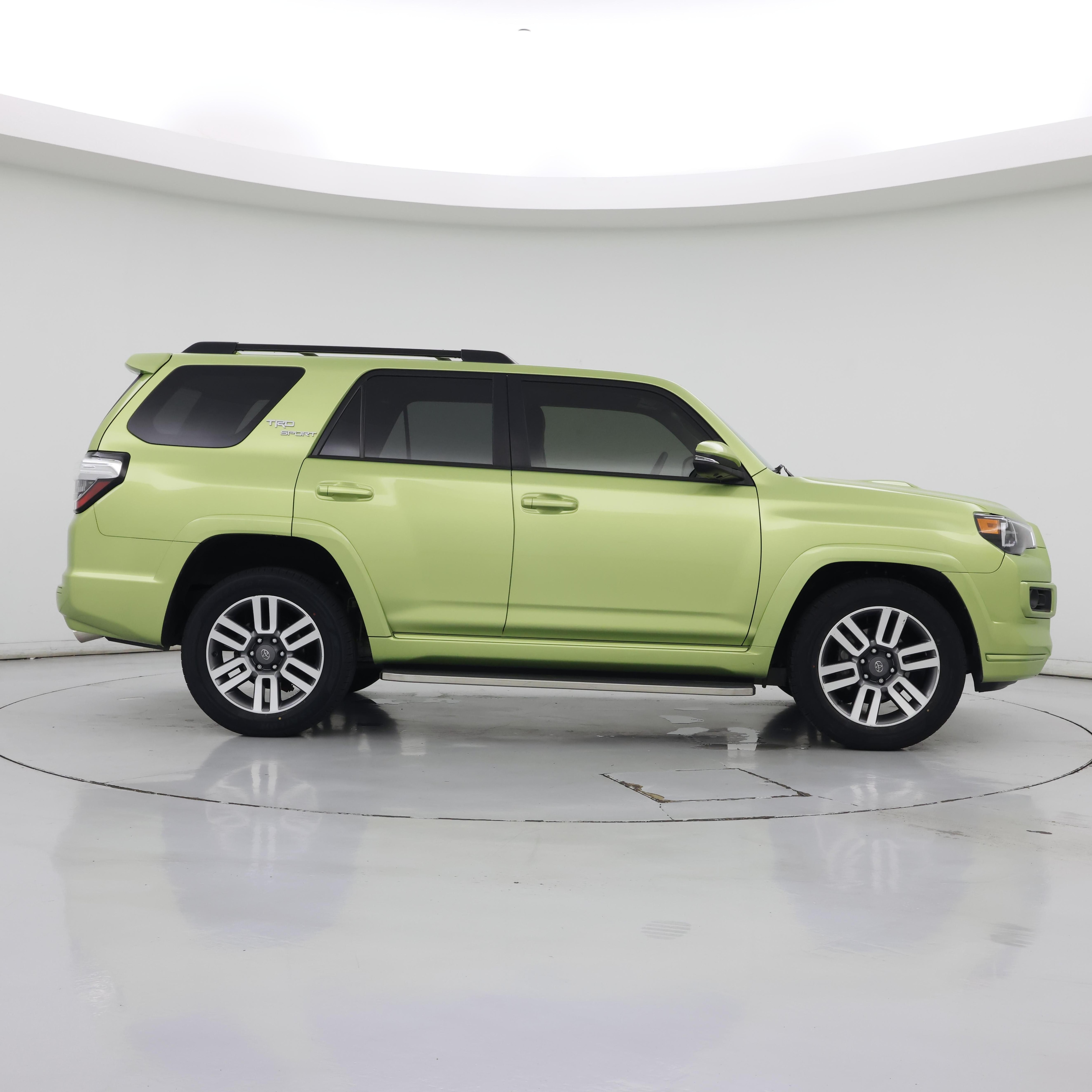 Thumbnail: 2023 Toyota 4Runner - 7