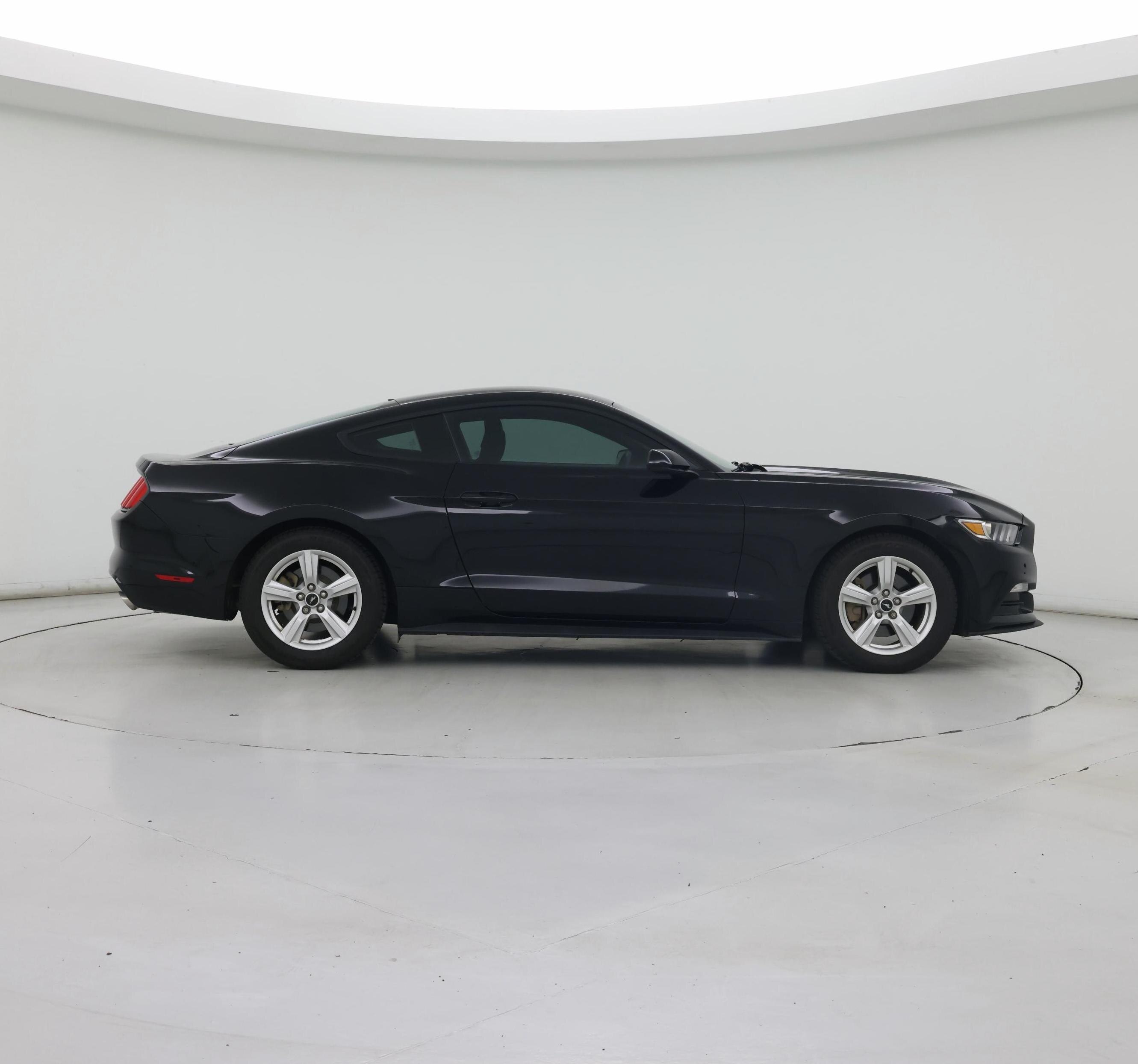 Thumbnail: 2017 Ford Mustang - 7