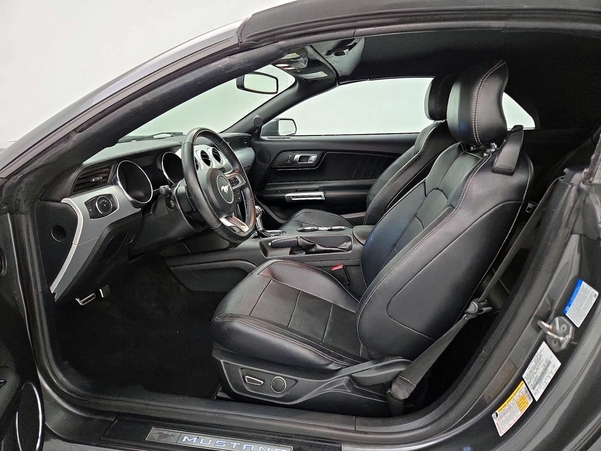 Thumbnail: 2016 Ford Mustang - 11