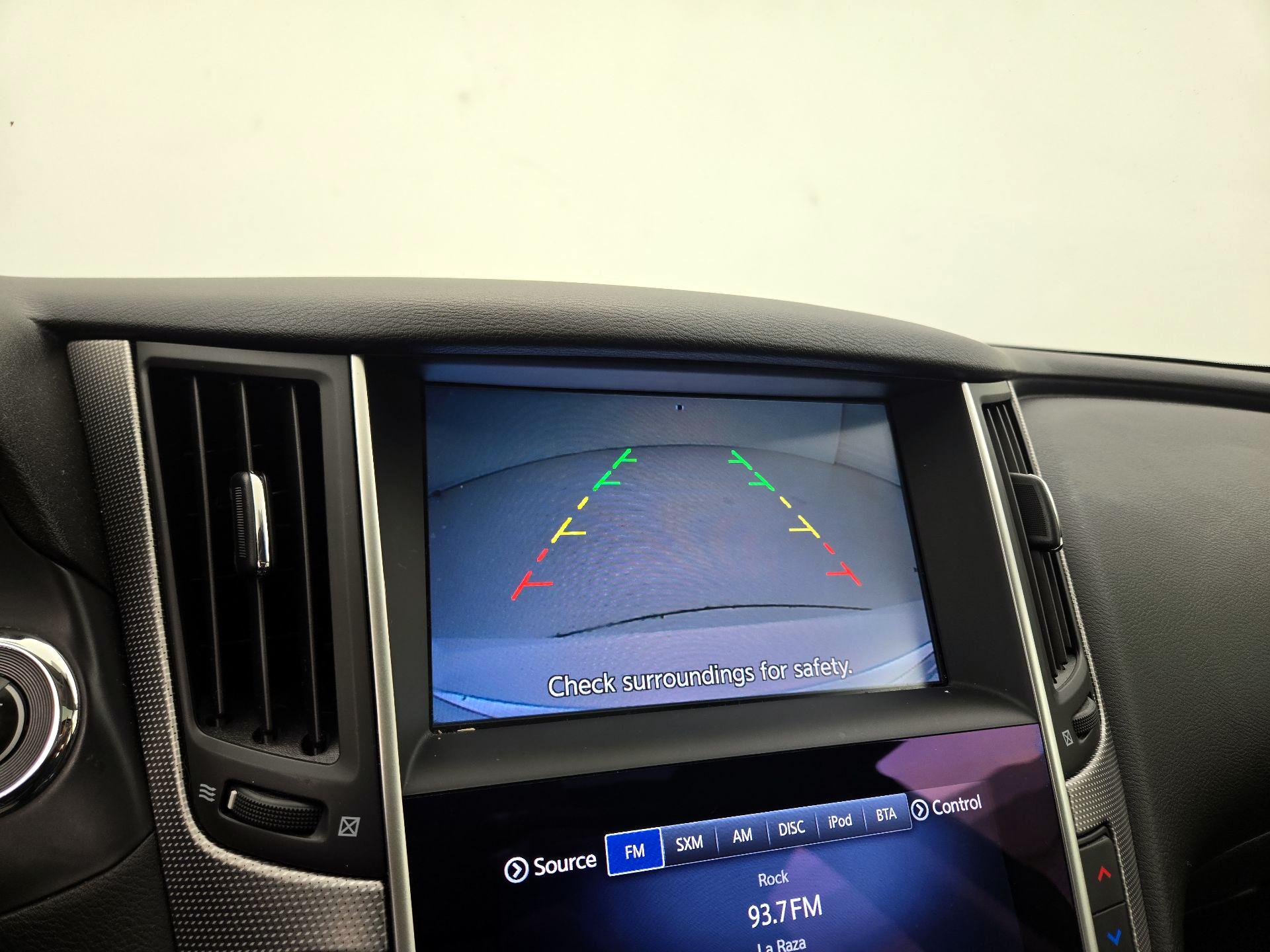 Thumbnail: 2015 INFINITI Q50 - 14