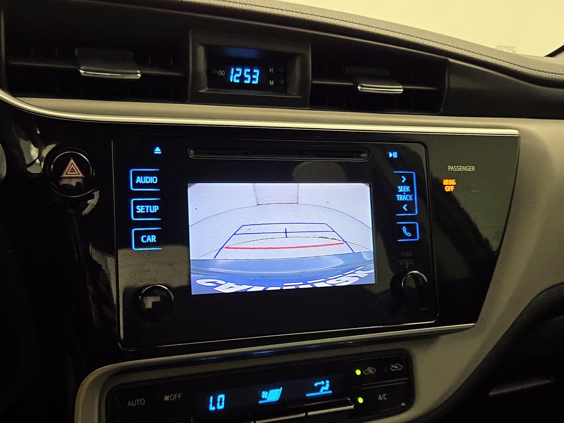 Thumbnail: 2017 Toyota Corolla - 14
