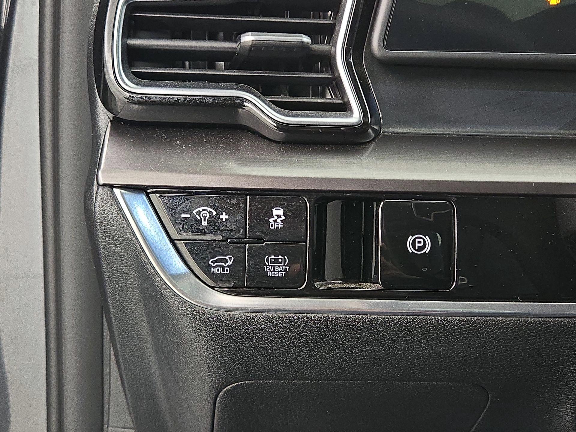 Thumbnail: 2024 Kia Sportage - 13