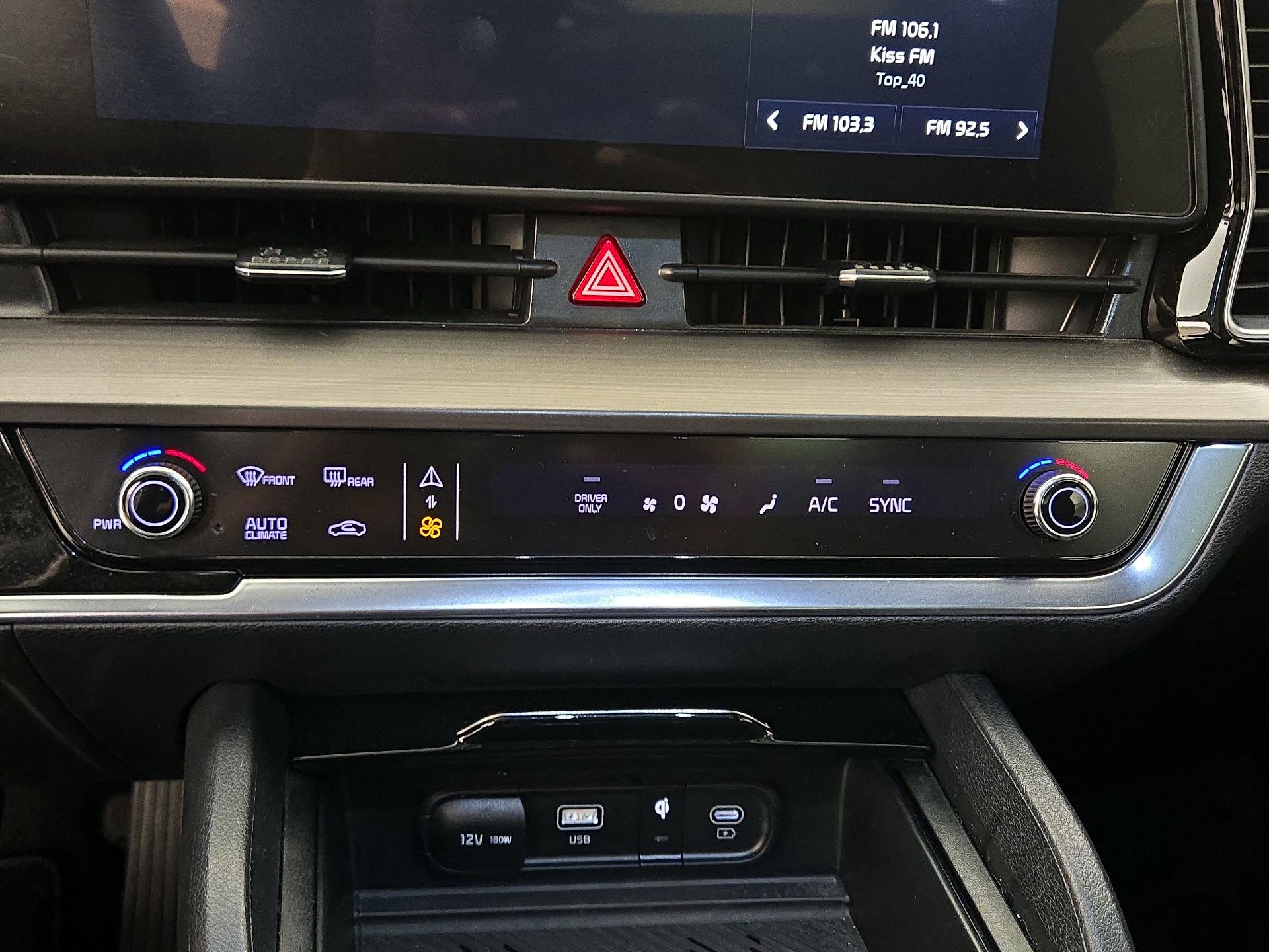 Thumbnail: 2024 Kia Sportage - 17