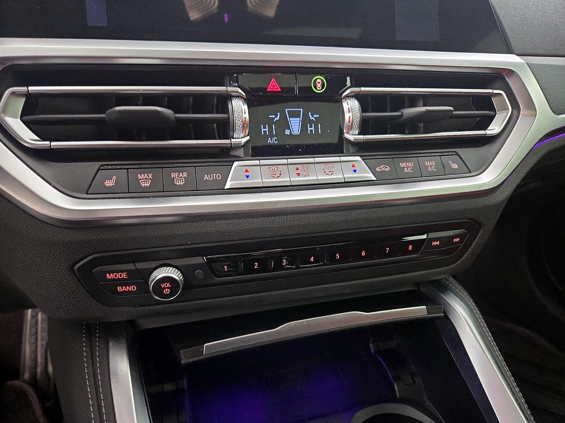 Thumbnail: 2022 BMW 4 Series - 17