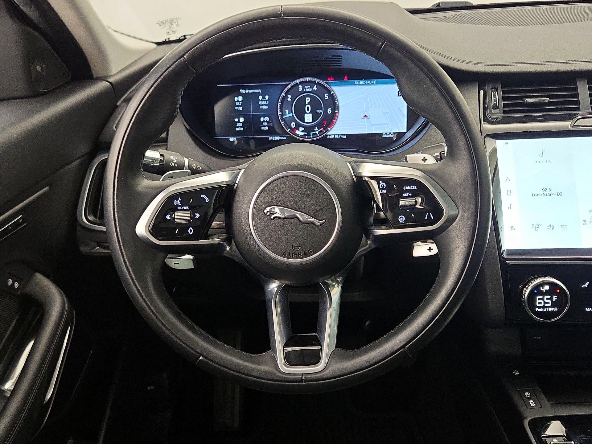 Thumbnail: 2021 Jaguar E-Pace - 10