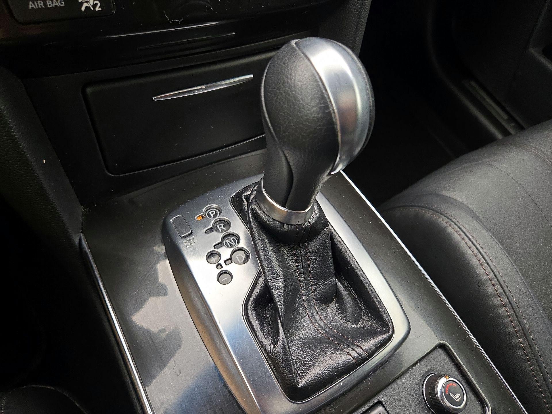 Thumbnail: 2016 INFINITI QX70 - 18