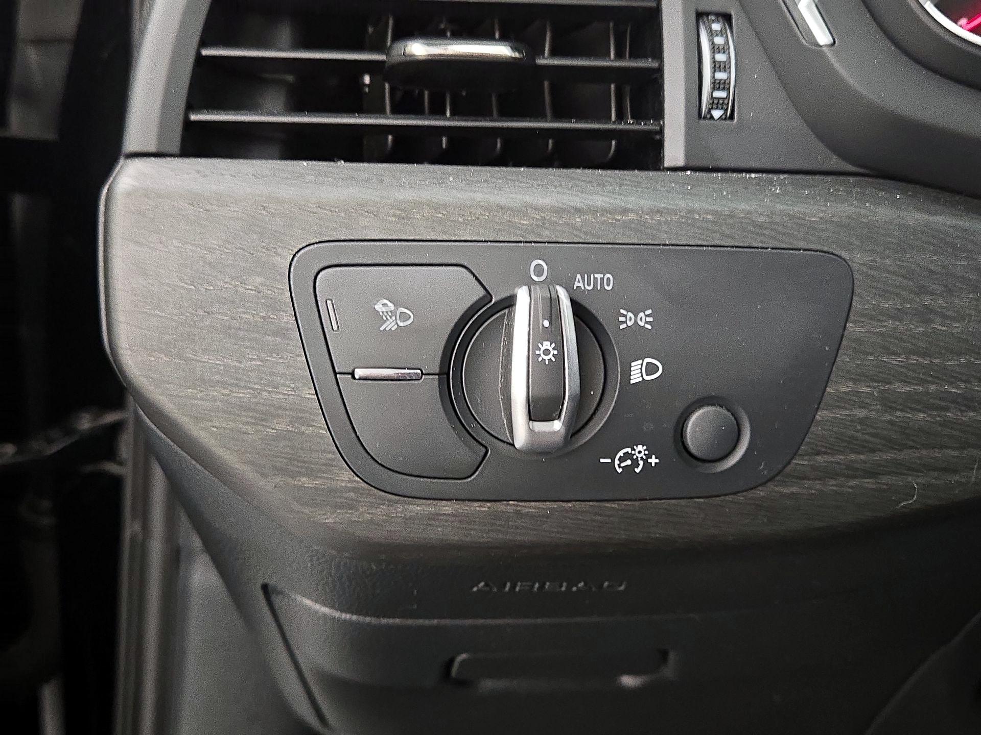 Thumbnail: 2021 Audi A4 - 13