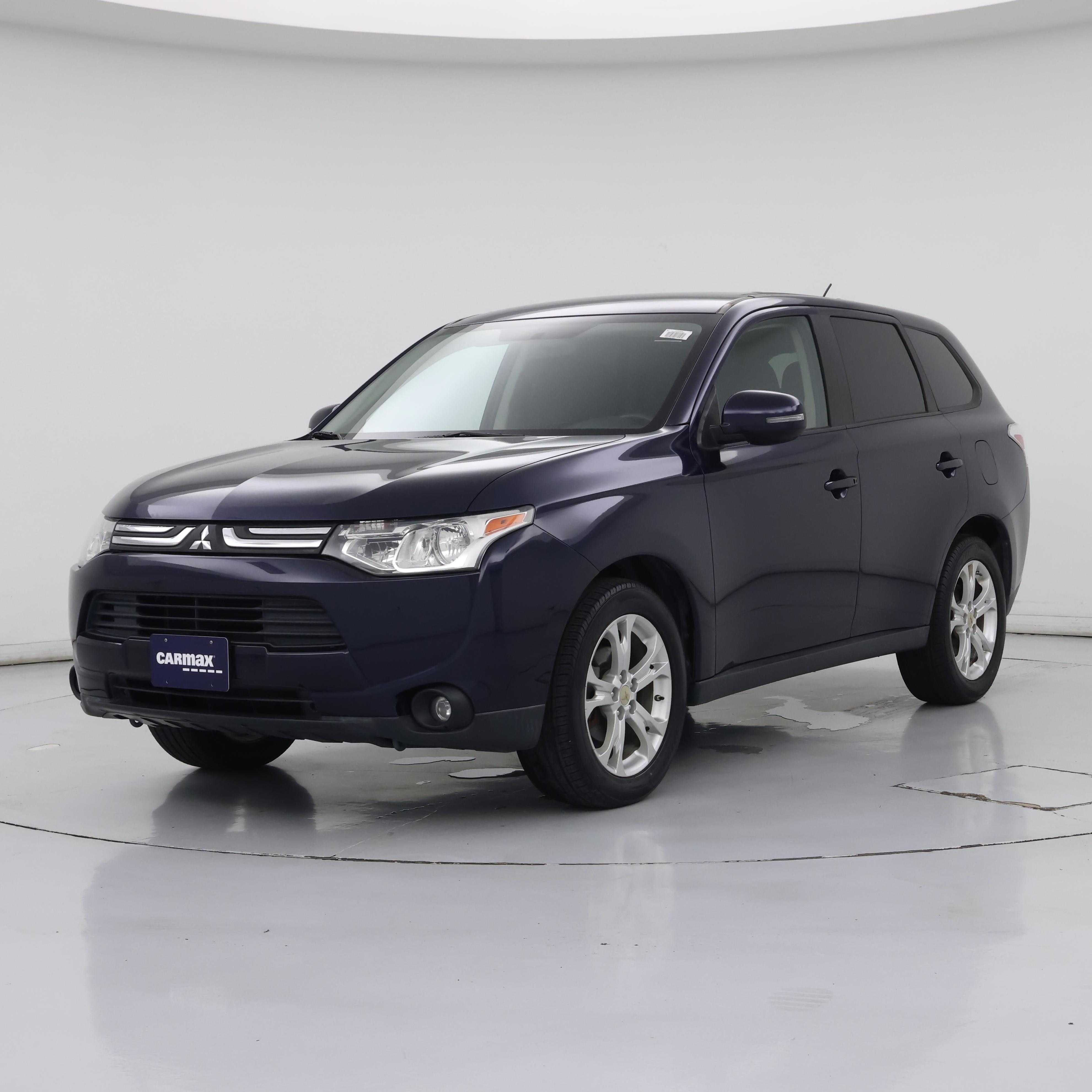 Thumbnail: 2014 Mitsubishi Outlander - 4