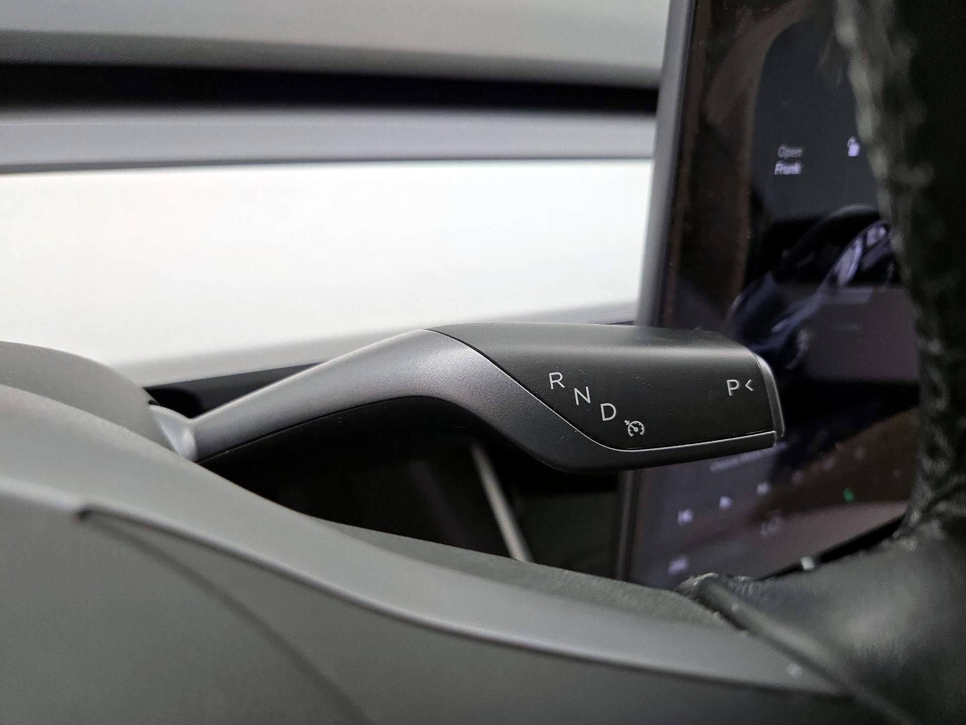 Thumbnail: 2019 Tesla Model 3 - 17